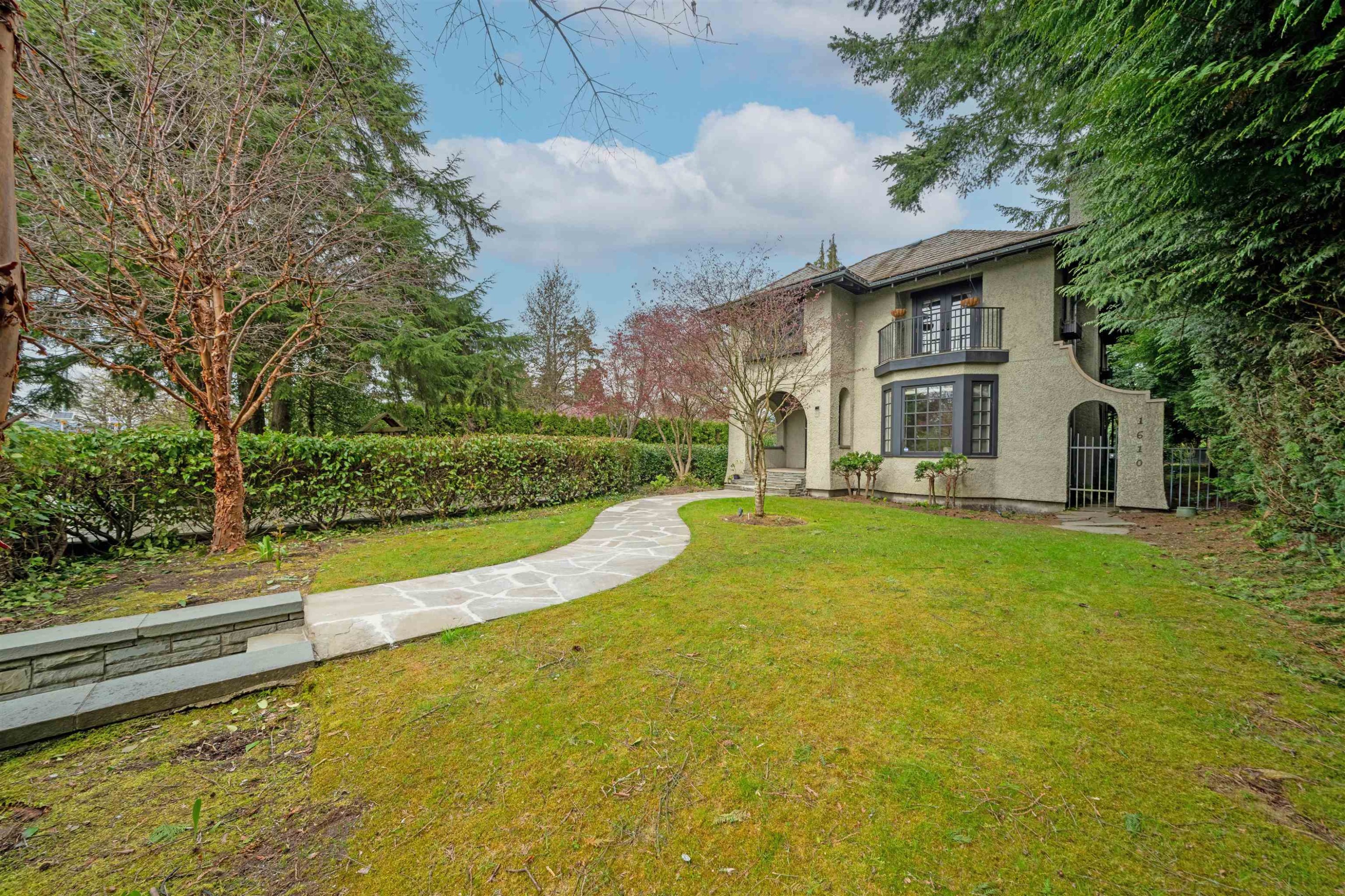 1610 Wesbrook Crescent, Vancouver, BC