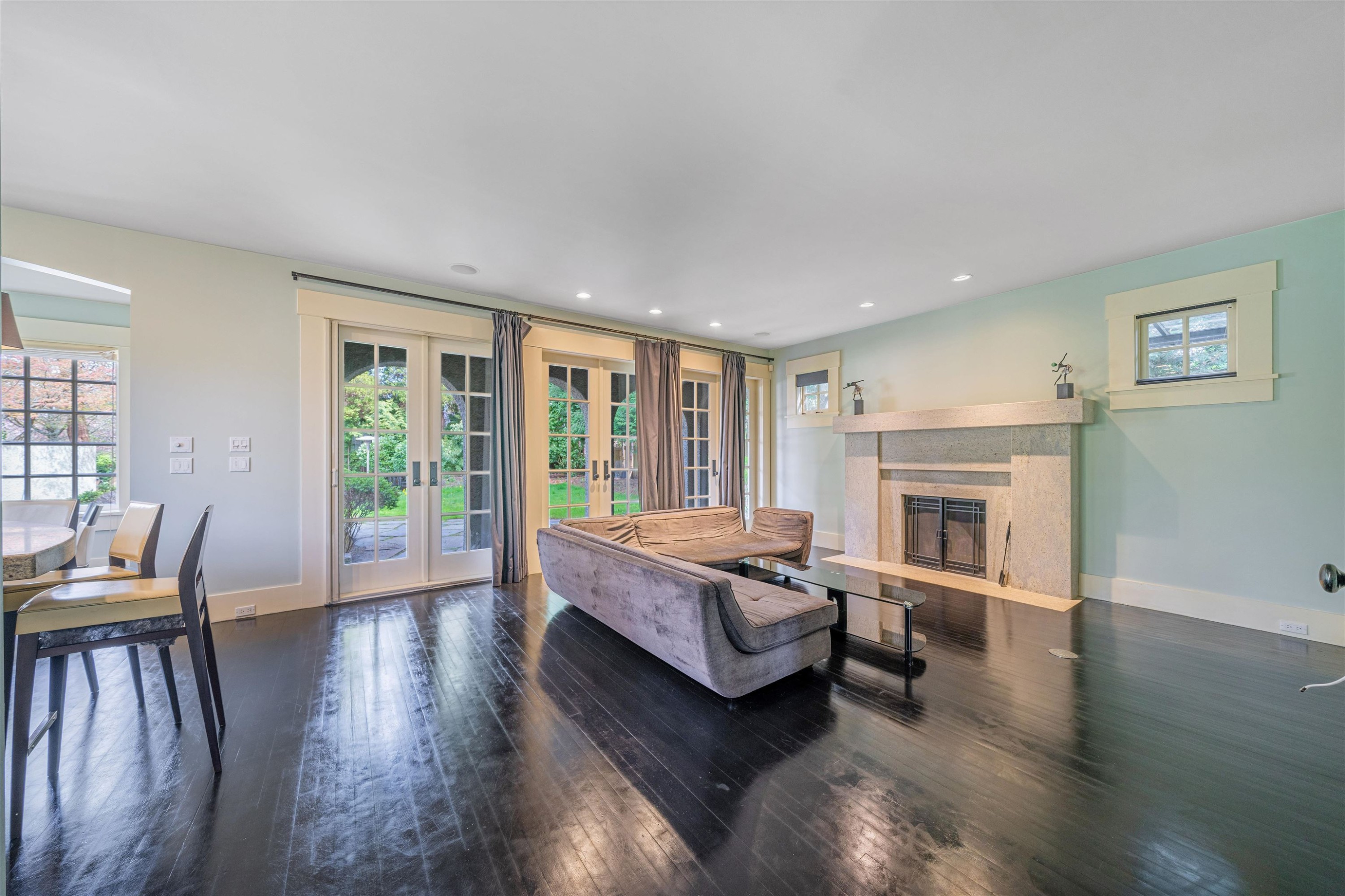 1610 Wesbrook Crescent, Vancouver, BC