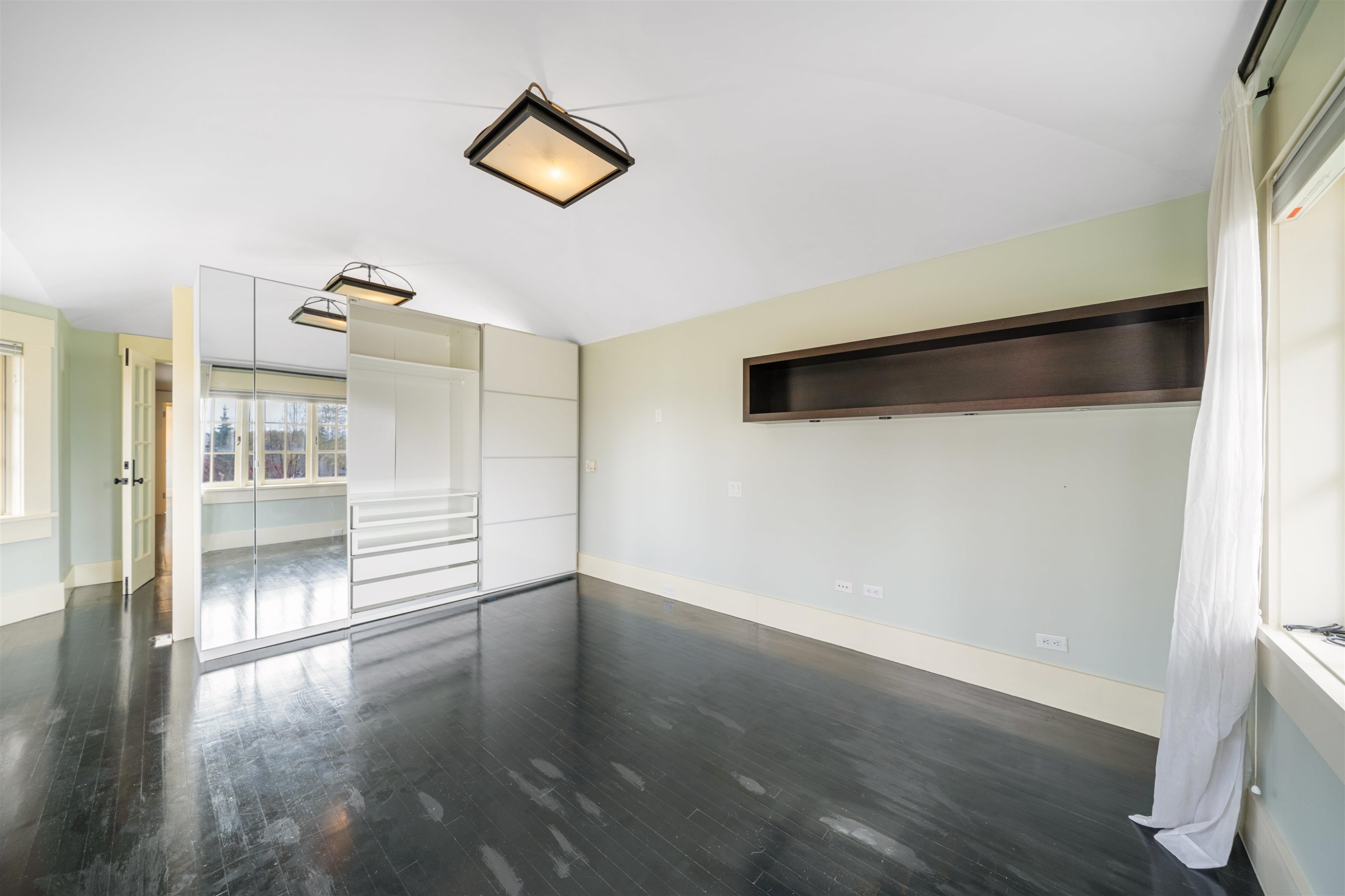 1610 Wesbrook Crescent, Vancouver, BC