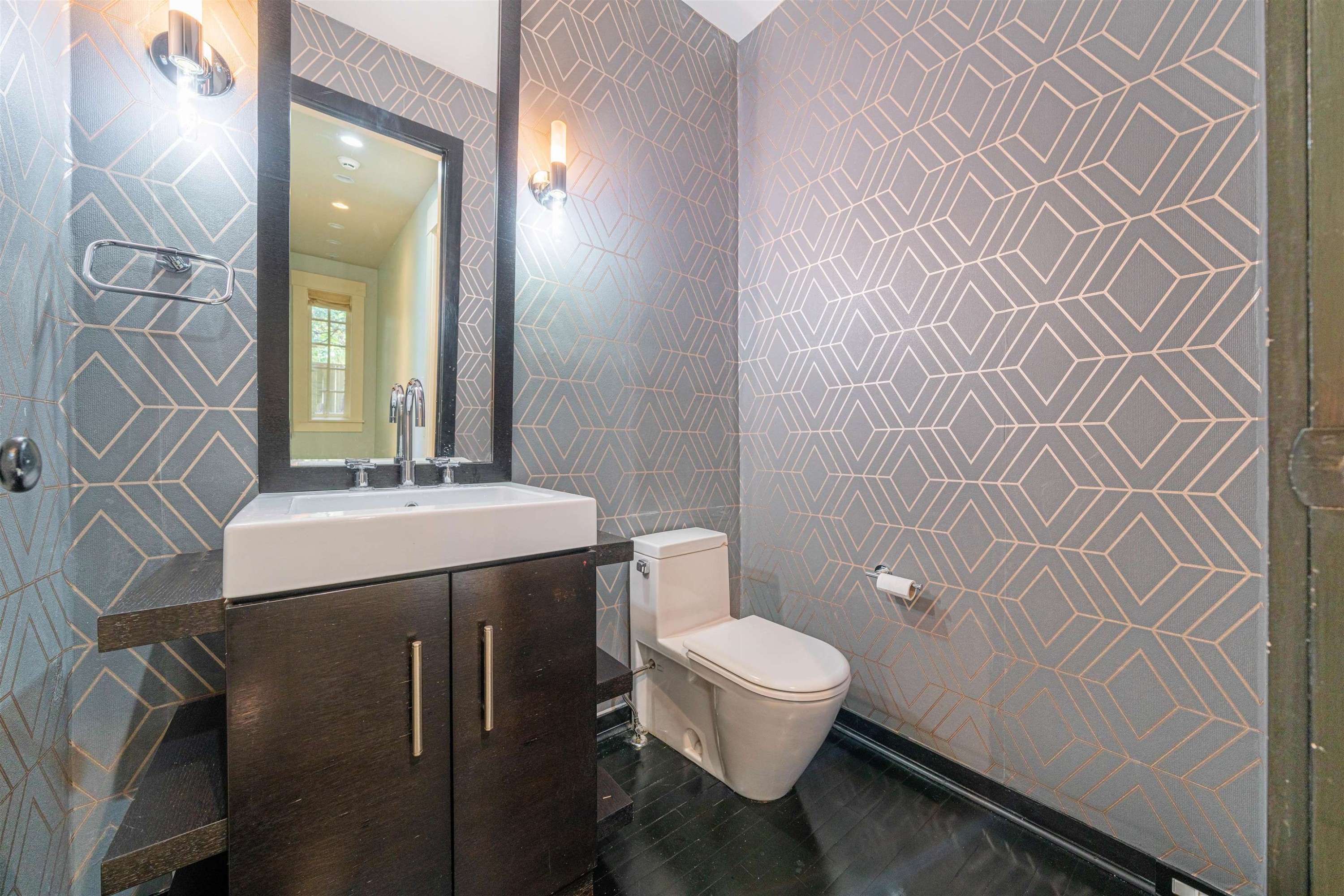 1610 Wesbrook Crescent, Vancouver, BC