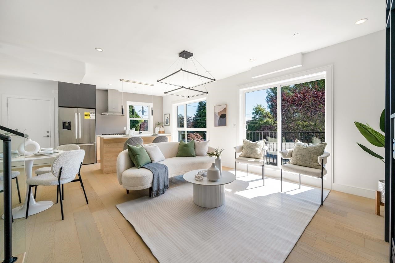 1007 58Th Avenue W, Vancouver, BC