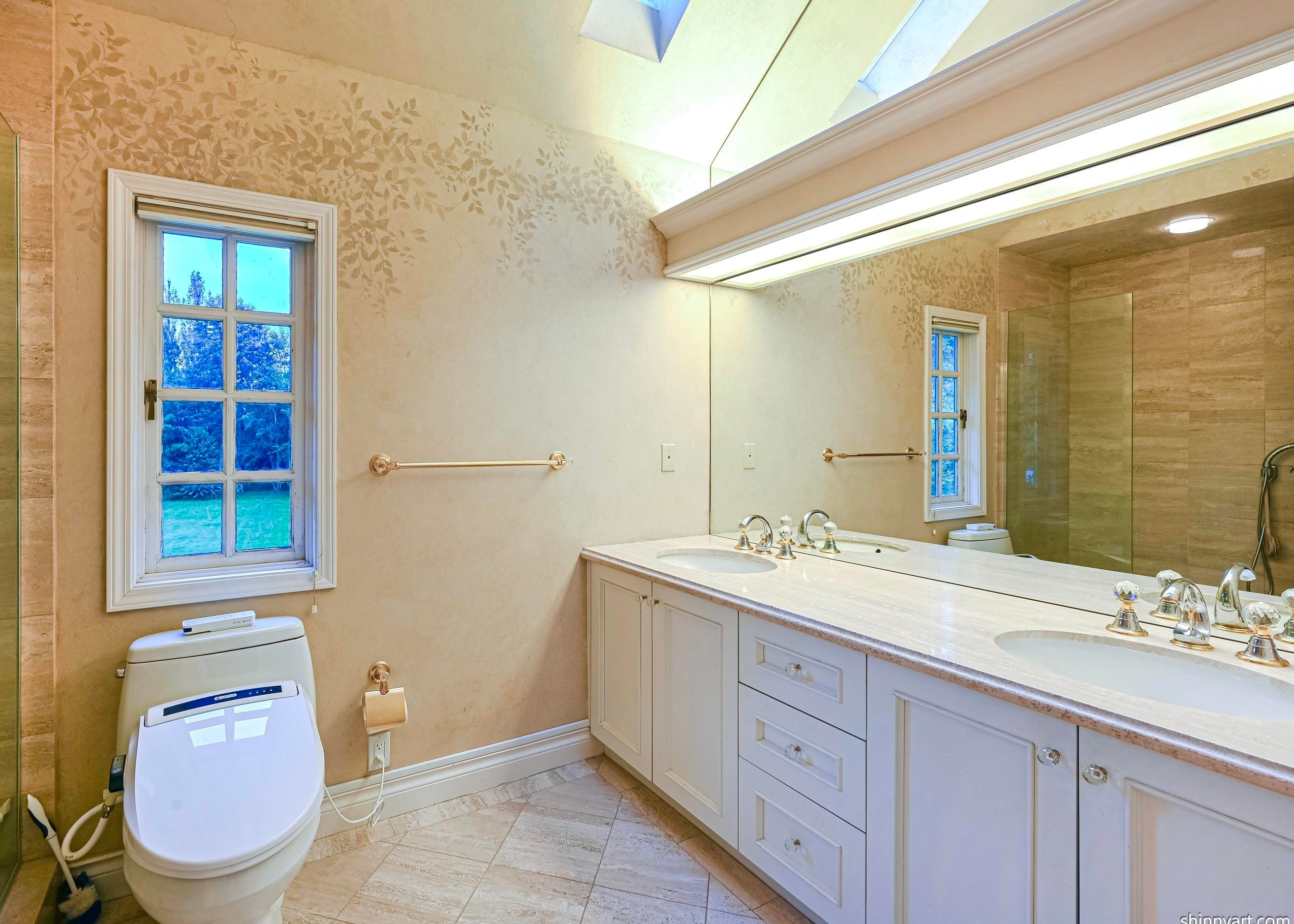 6786 Blenheim Street, Vancouver, BC