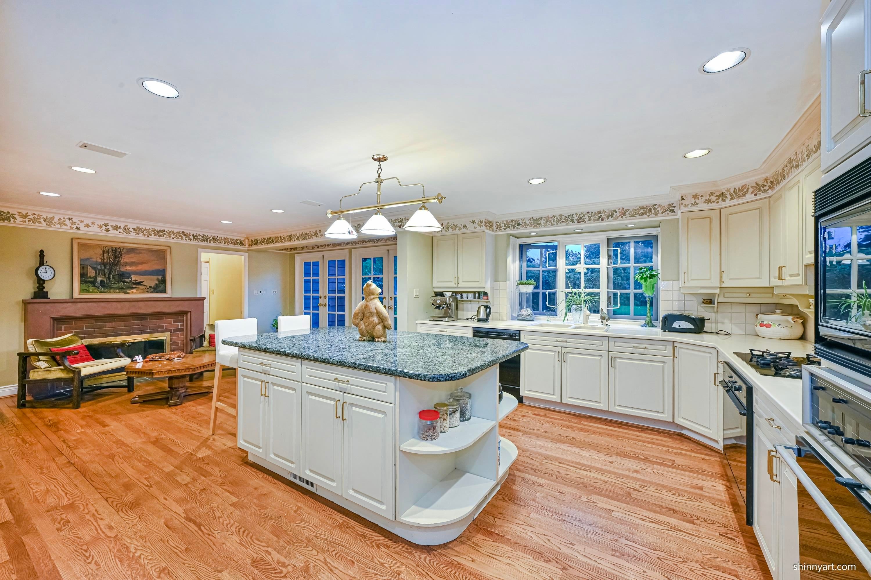 6786 Blenheim Street, Vancouver, BC