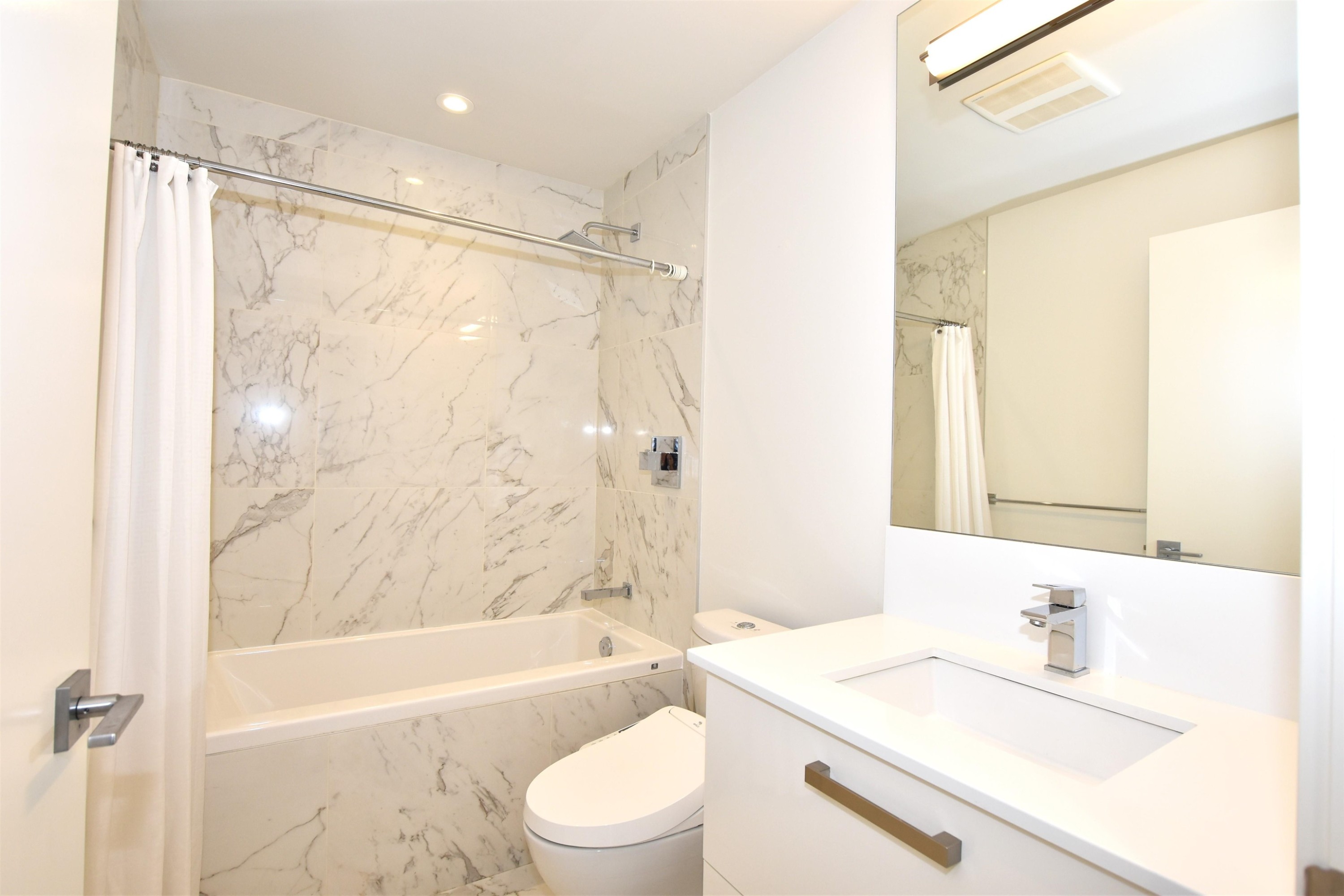 307-5688 Willow Street, Vancouver, BC