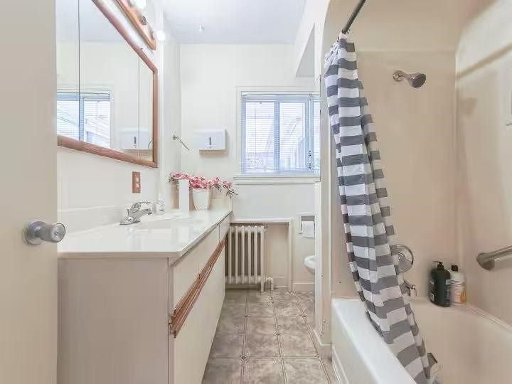 2134 53Rd Avenue W, Vancouver, BC