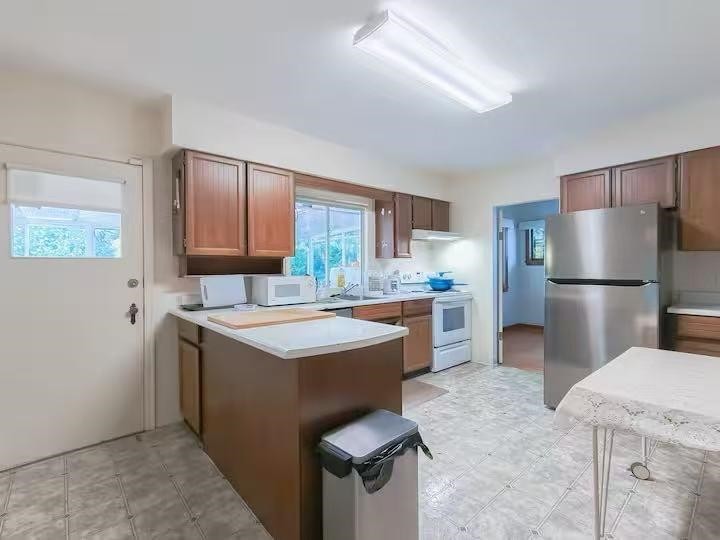 2134 53Rd Avenue W, Vancouver, BC