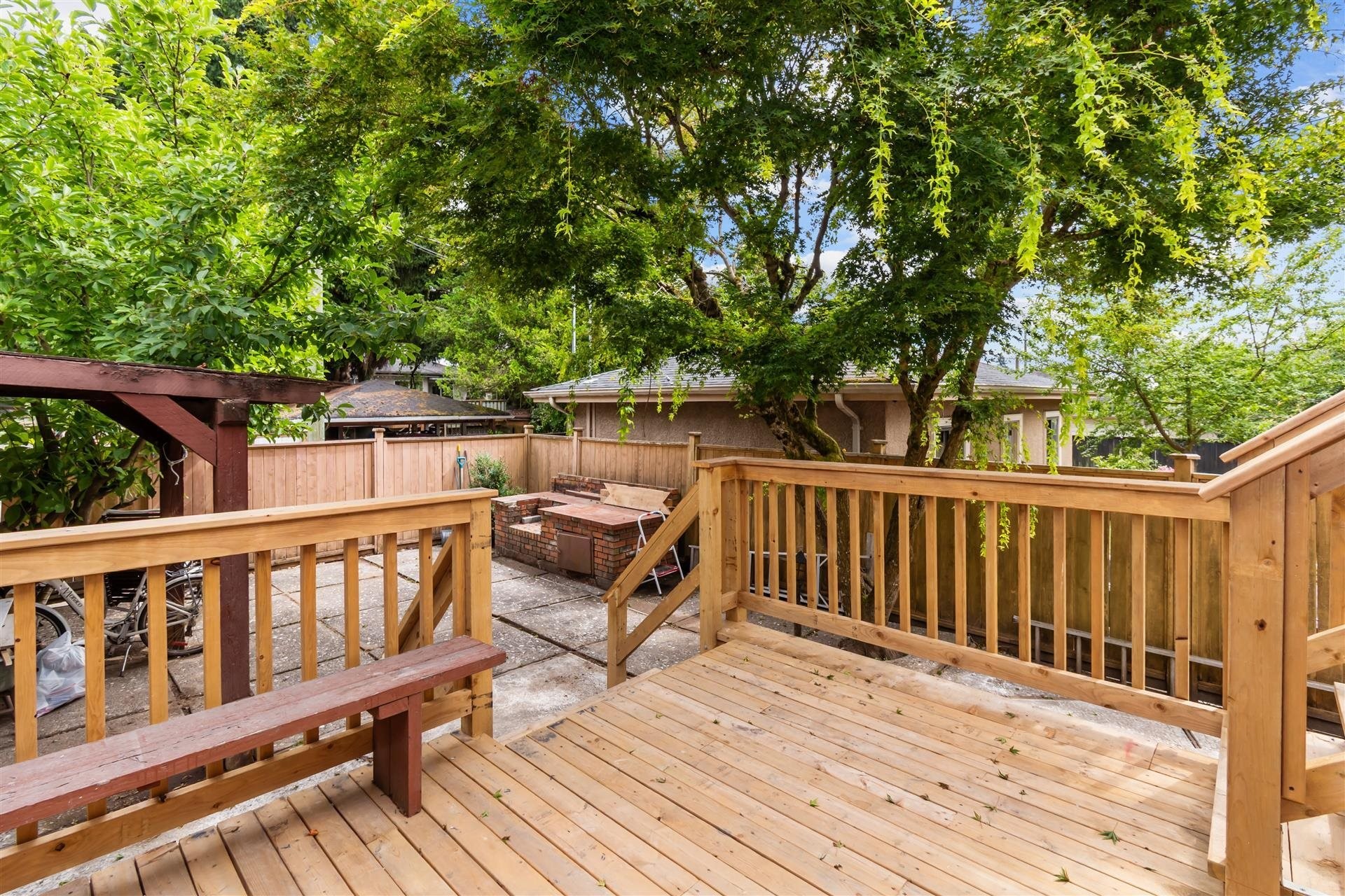 5564 Elizabeth Street, Vancouver, BC