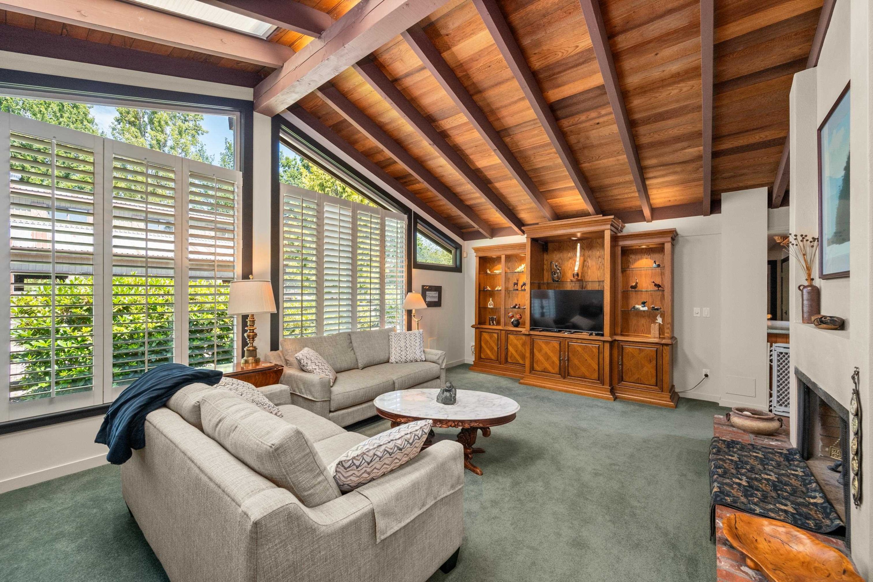 7026 Balaclava Street, Vancouver, BC