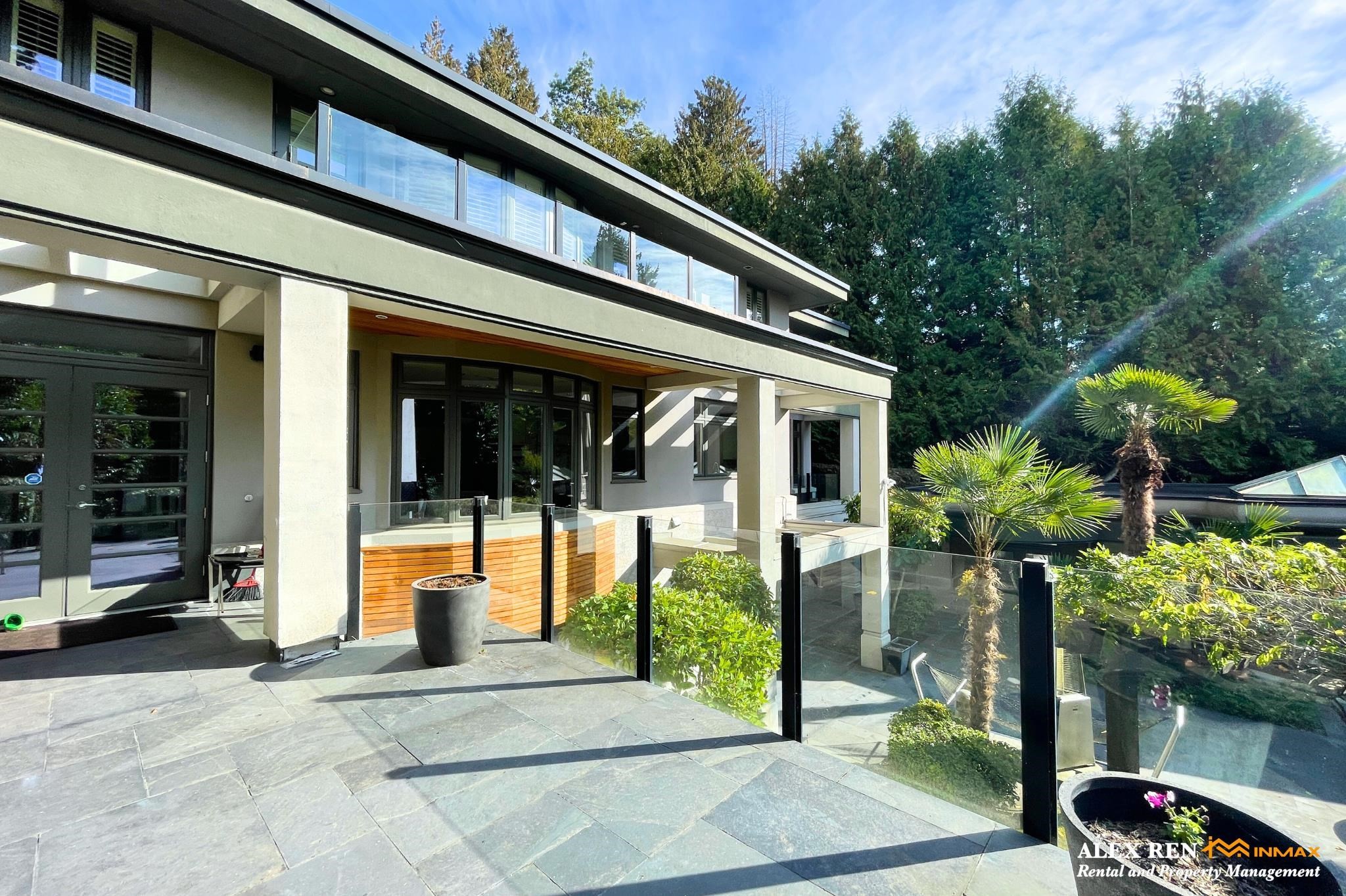 2838 Sw Marine Drive, Vancouver, BC