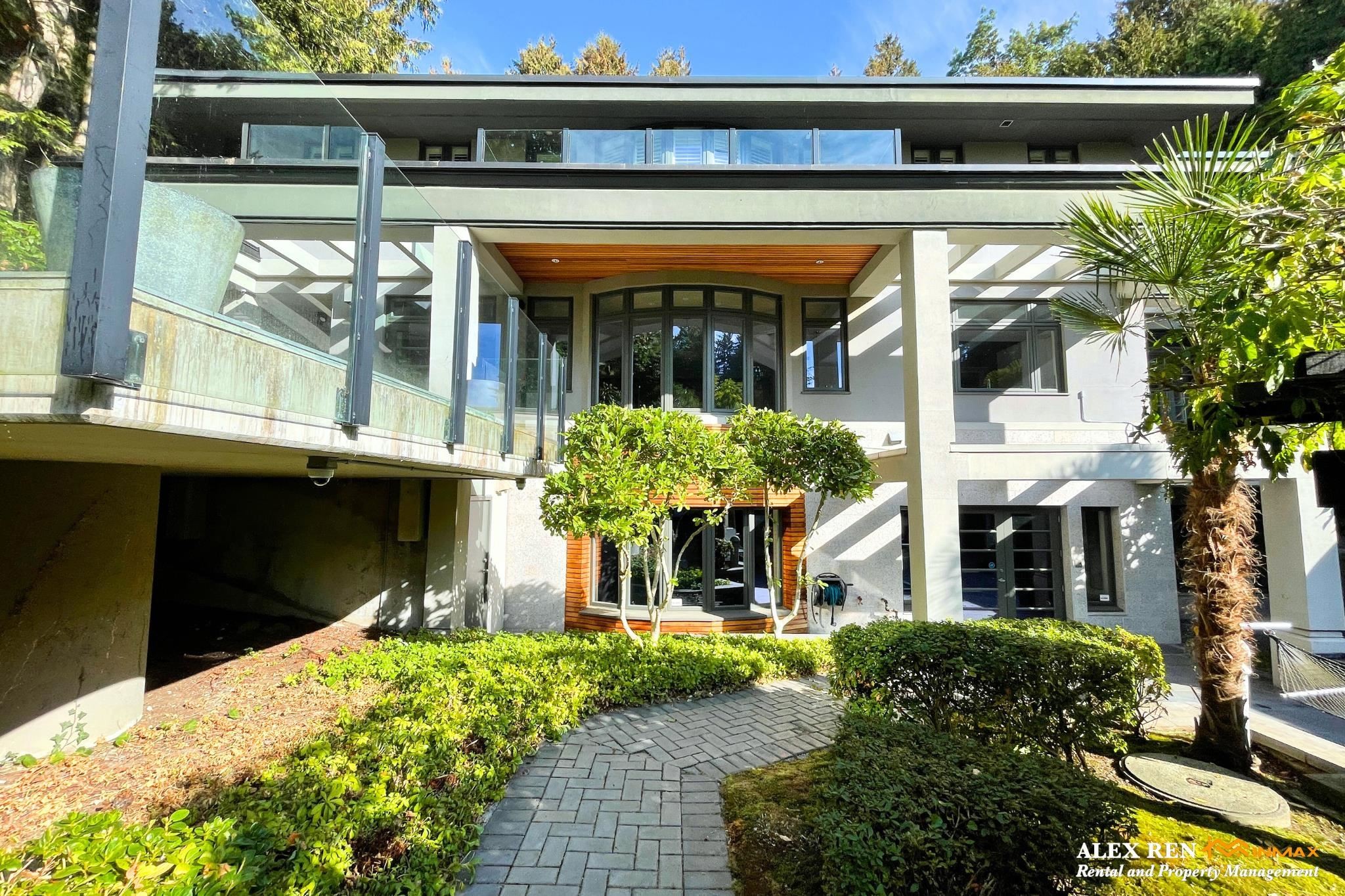 2838 Sw Marine Drive, Vancouver, BC