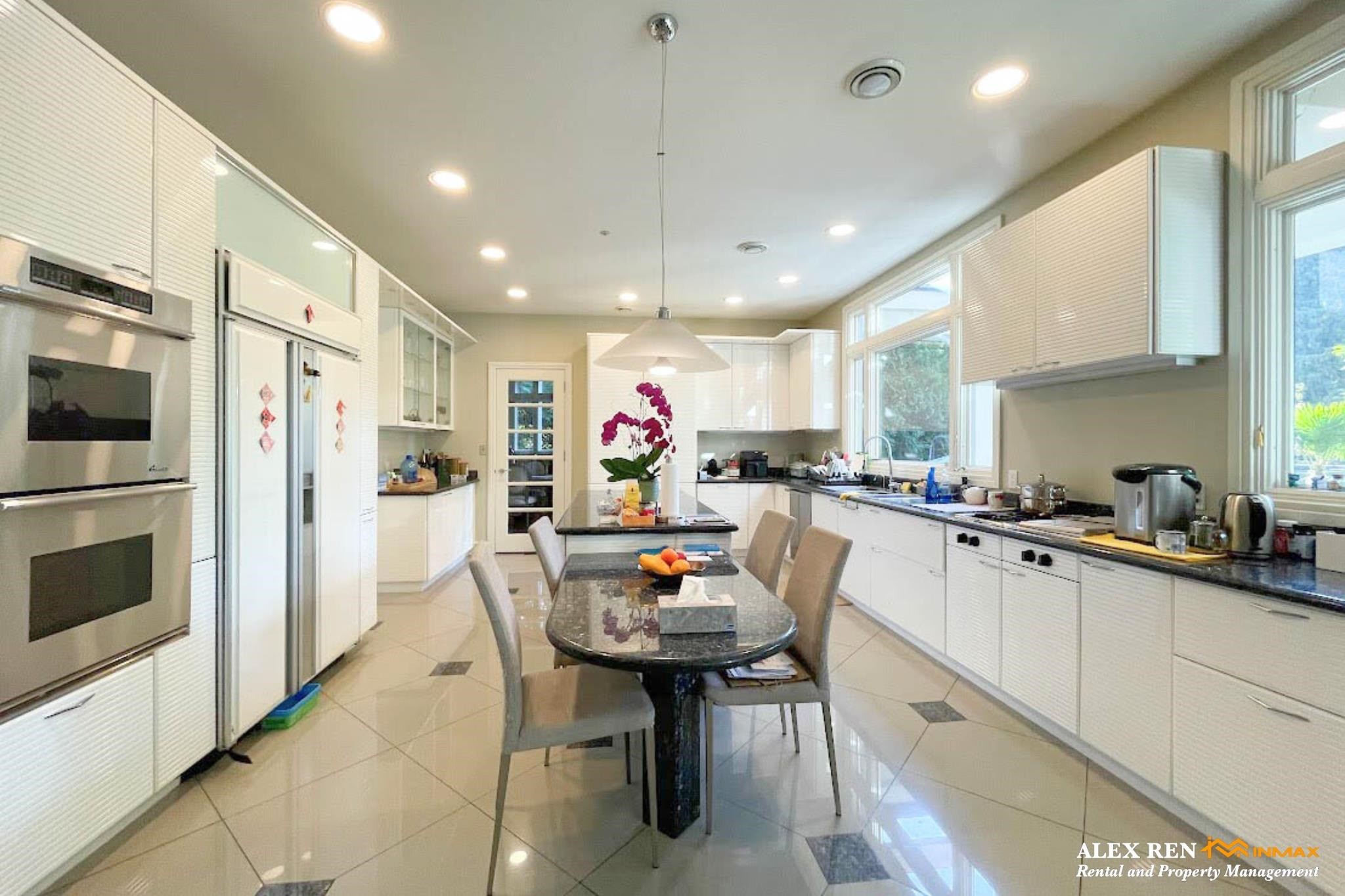 2838 Sw Marine Drive, Vancouver, BC