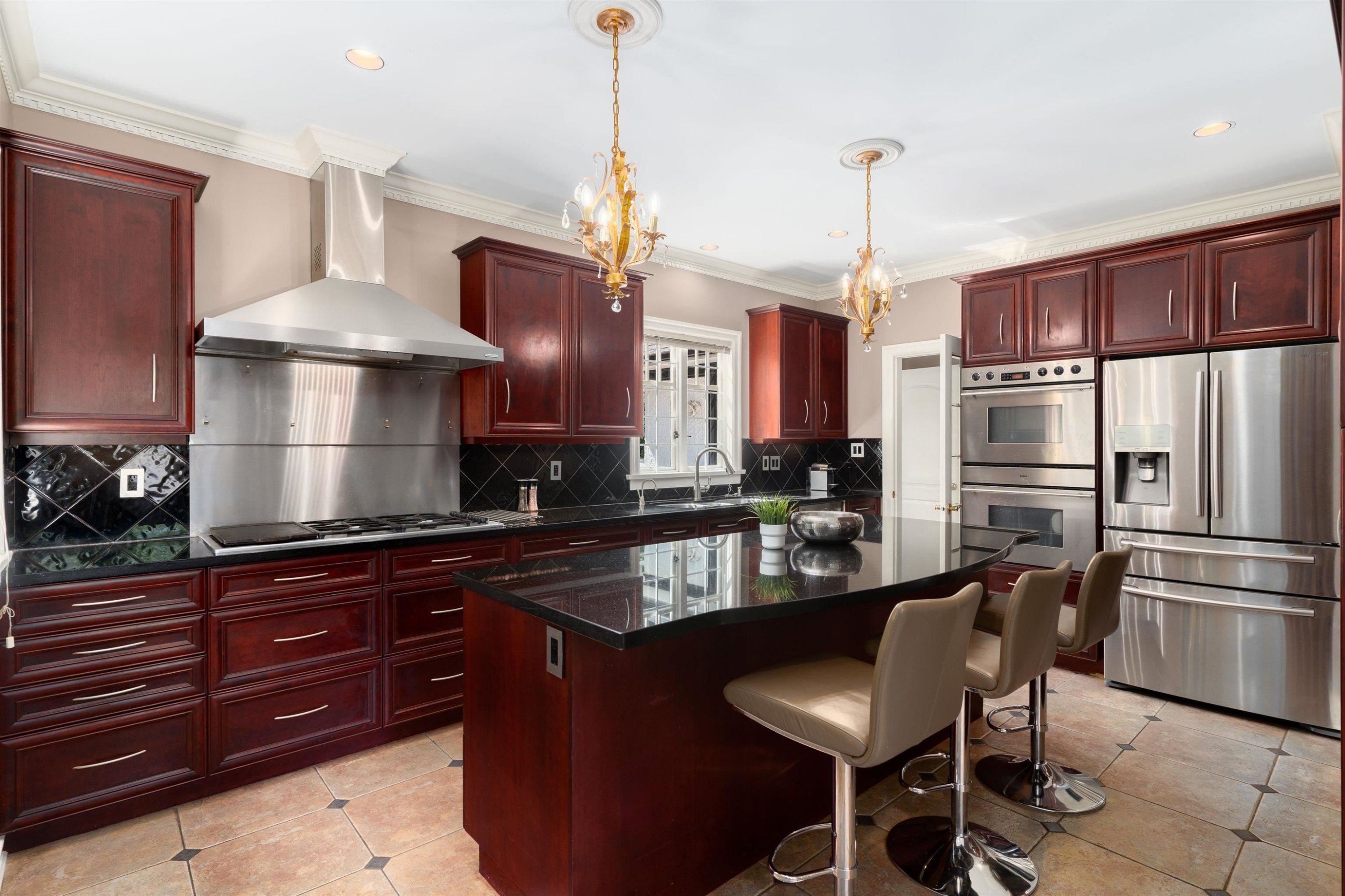 6361 Granville Street, Vancouver, BC