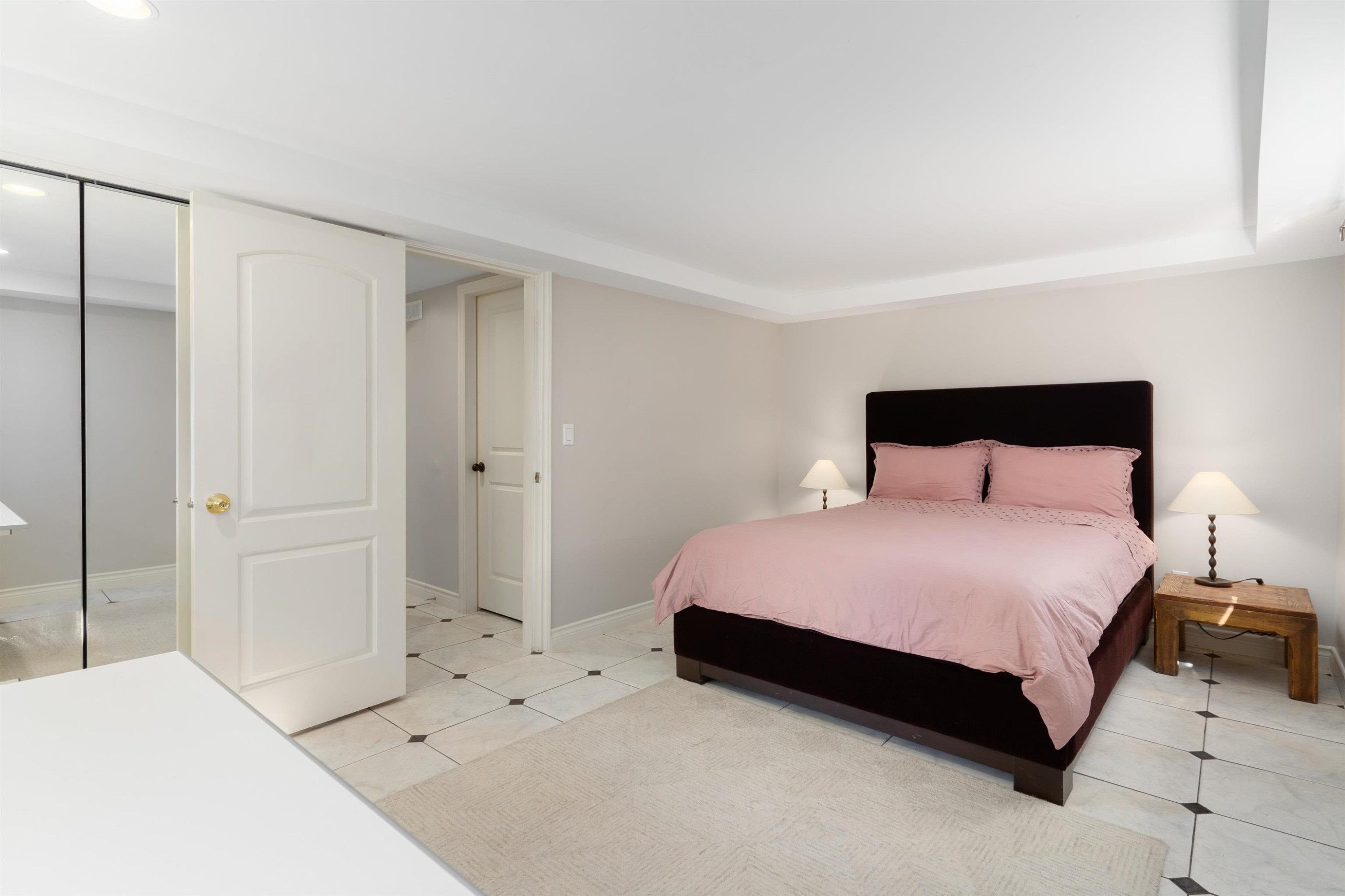 6361 Granville Street, Vancouver, BC