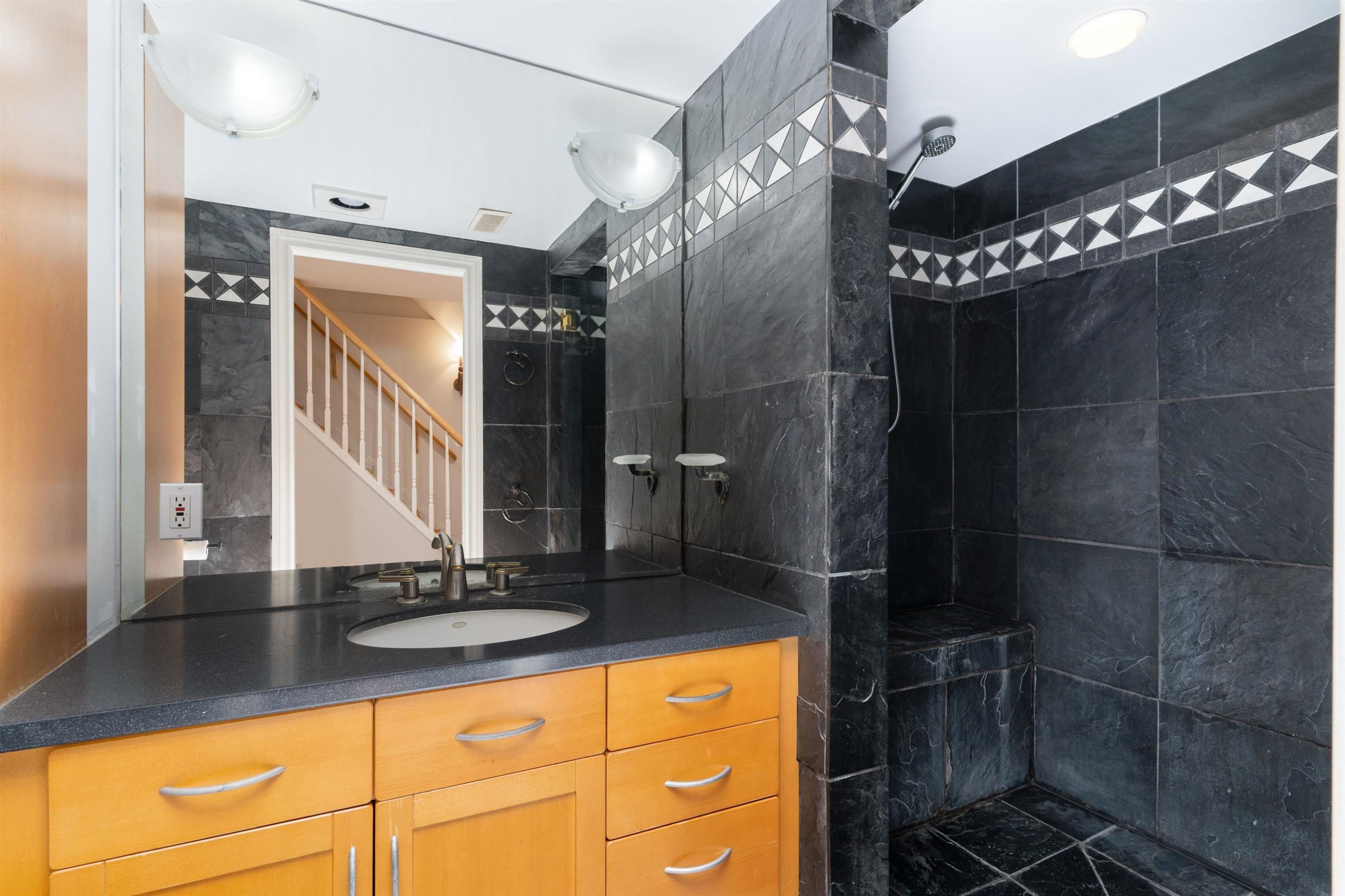 6361 Granville Street, Vancouver, BC