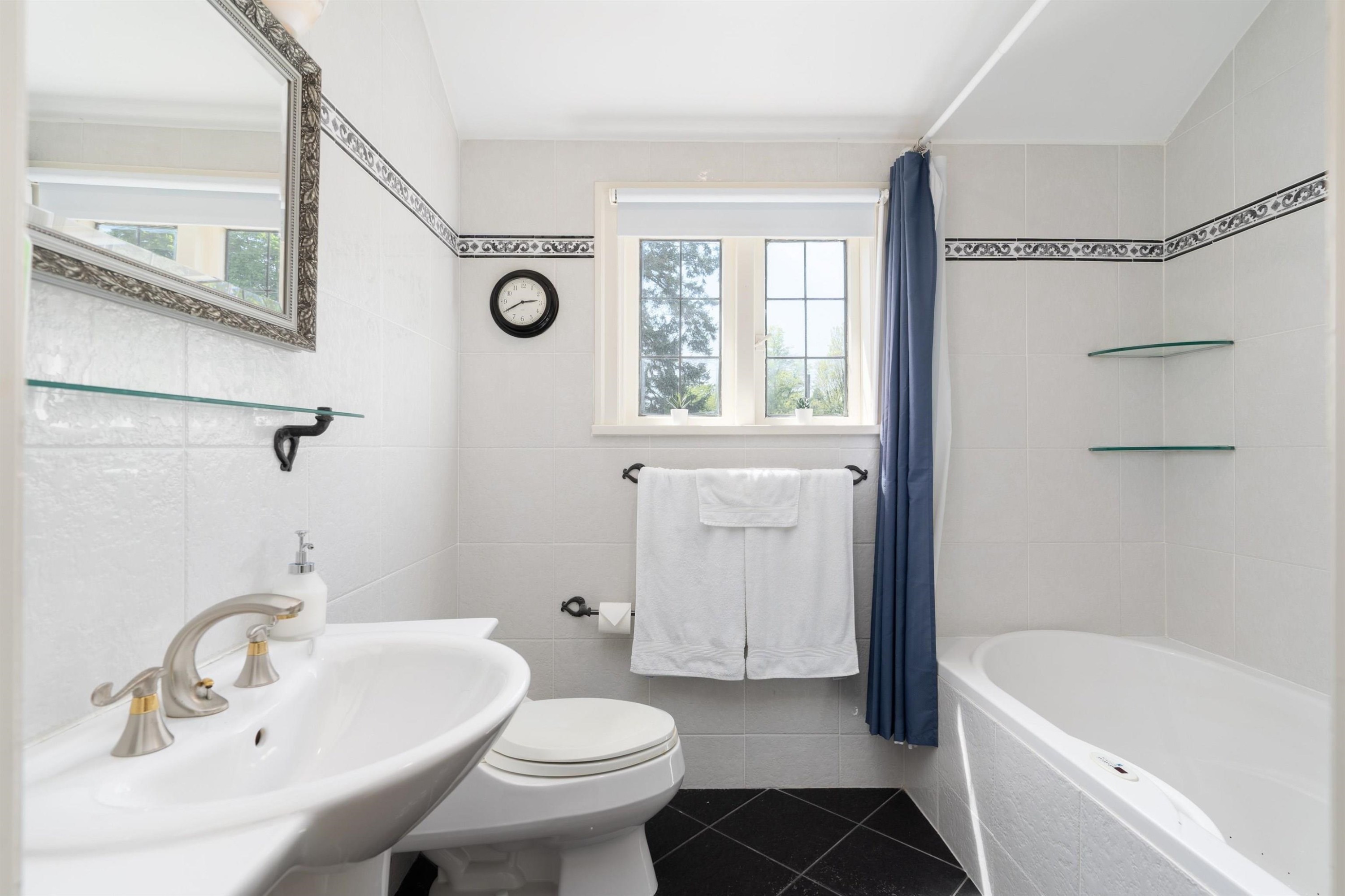 6361 Granville Street, Vancouver, BC