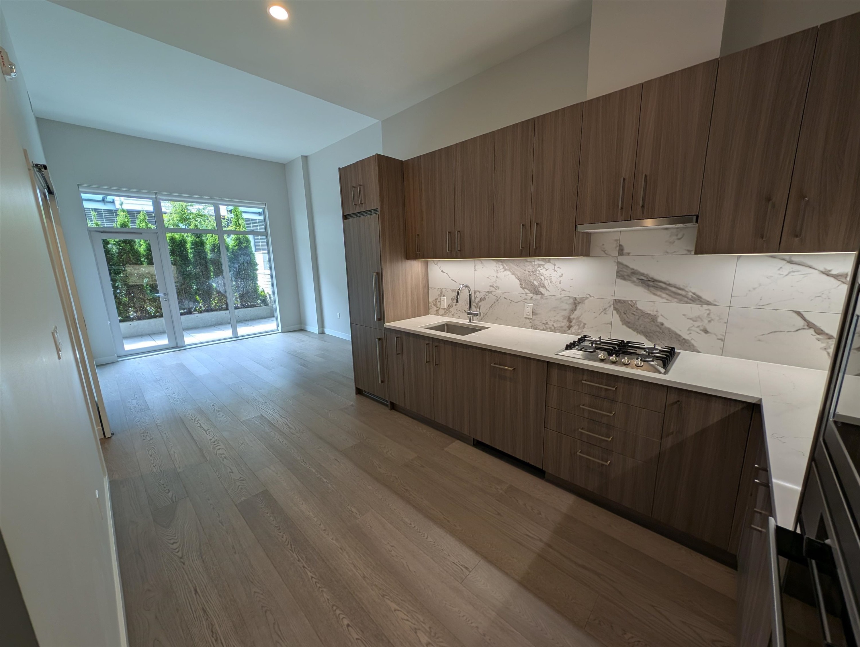 109-528 King Edward Avenue W, Vancouver, BC