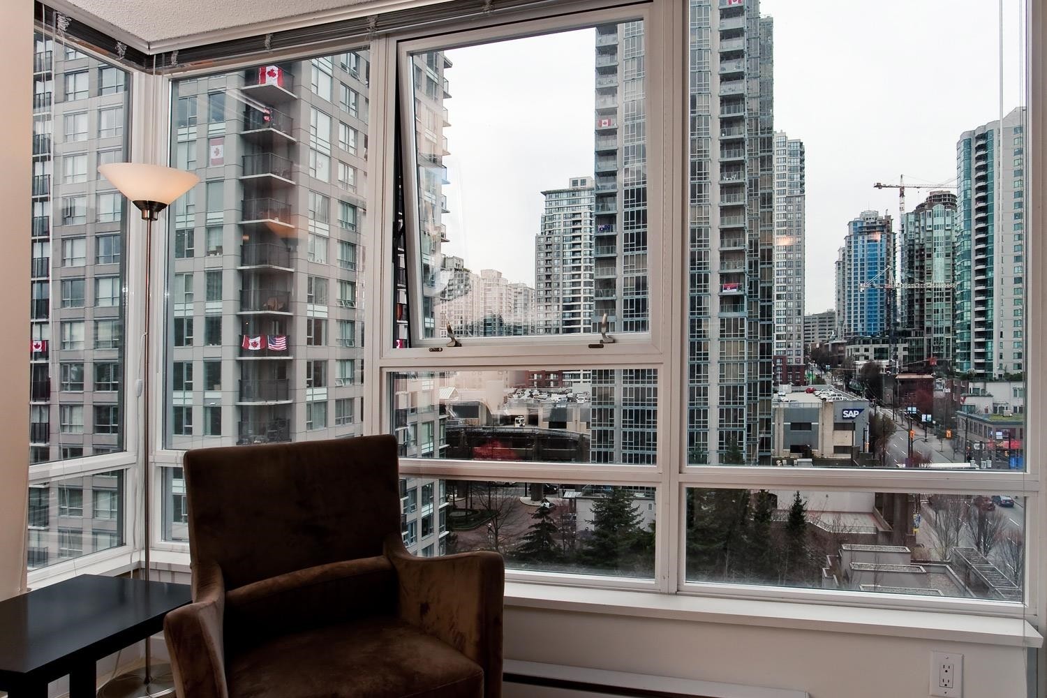 1109-928 Beatty Street, Vancouver, BC