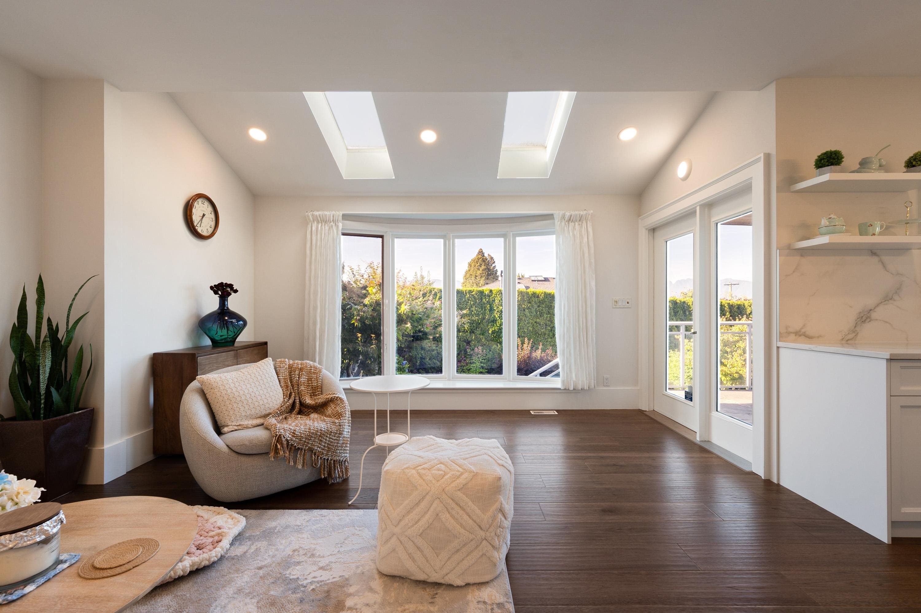 4603 5Th Avenue W, Vancouver, BC