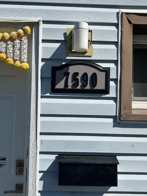 7592 Fraser Street, Vancouver, BC