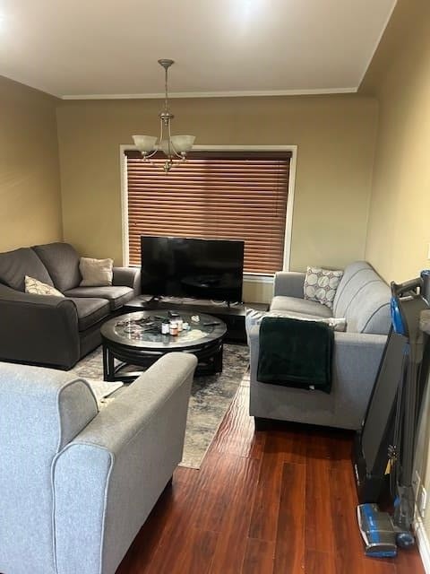 7592 Fraser Street, Vancouver, BC