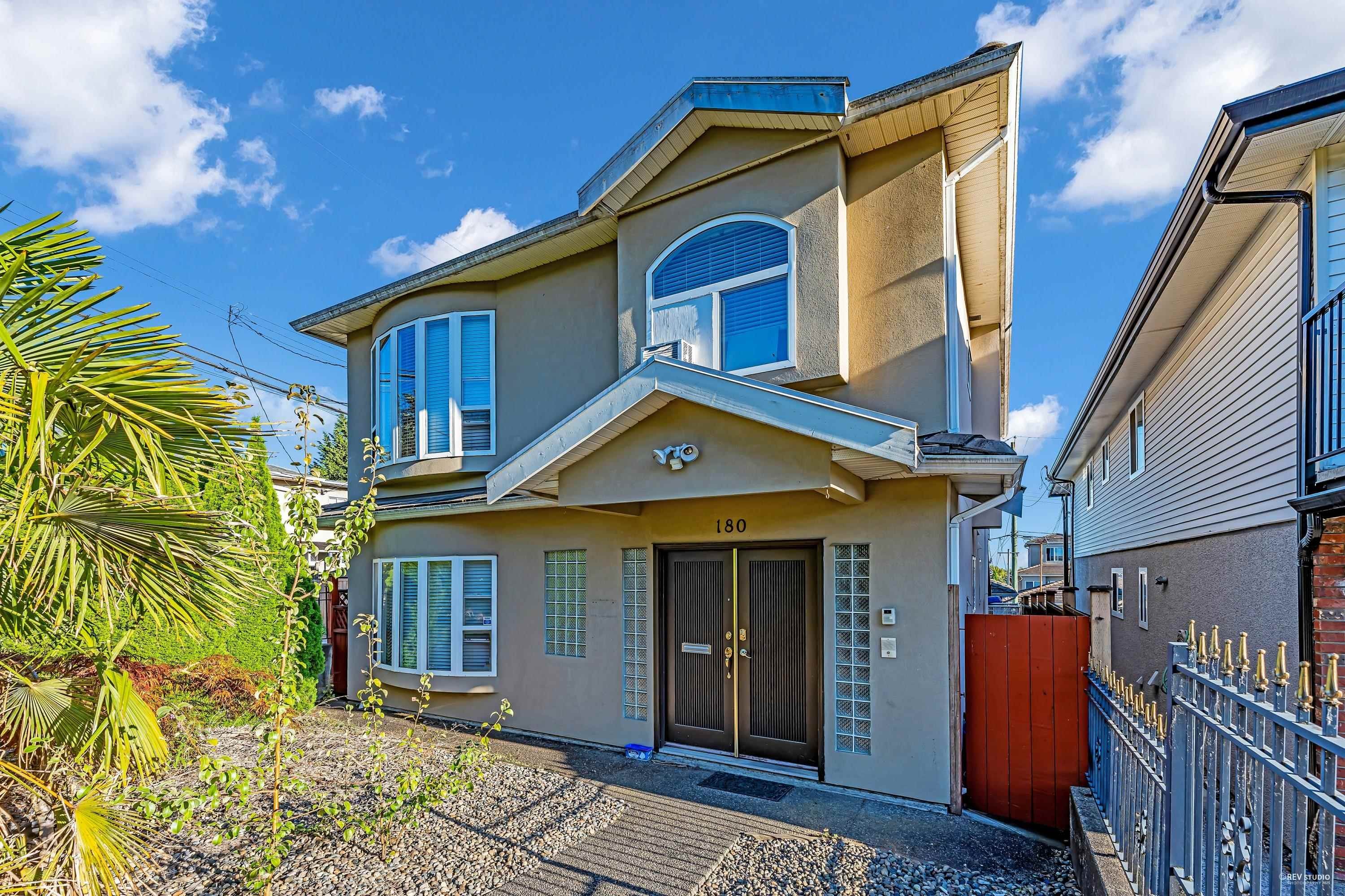 180 62Nd Avenue E, Vancouver, BC