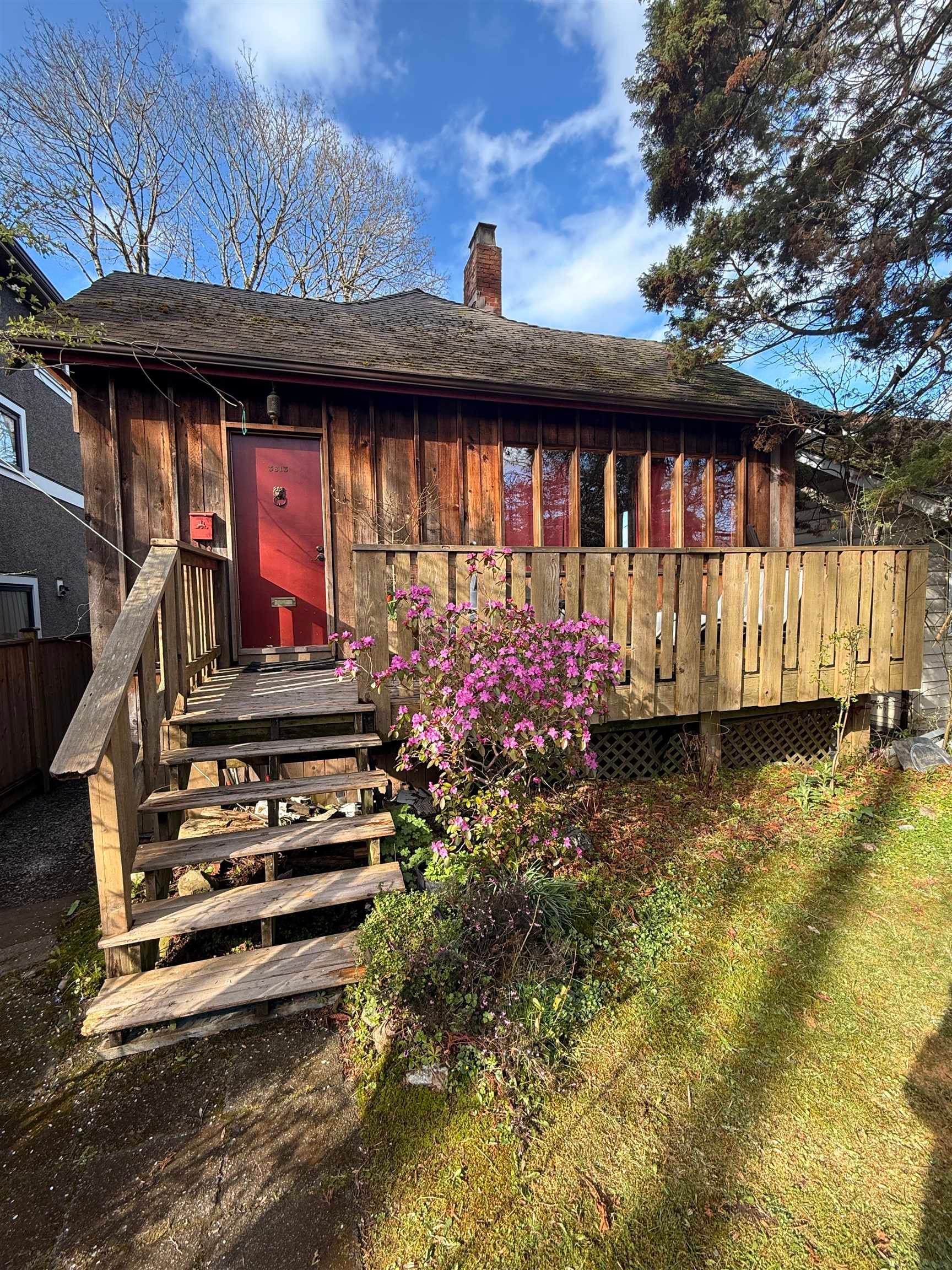 3813 15Th Avenue W, Vancouver, BC