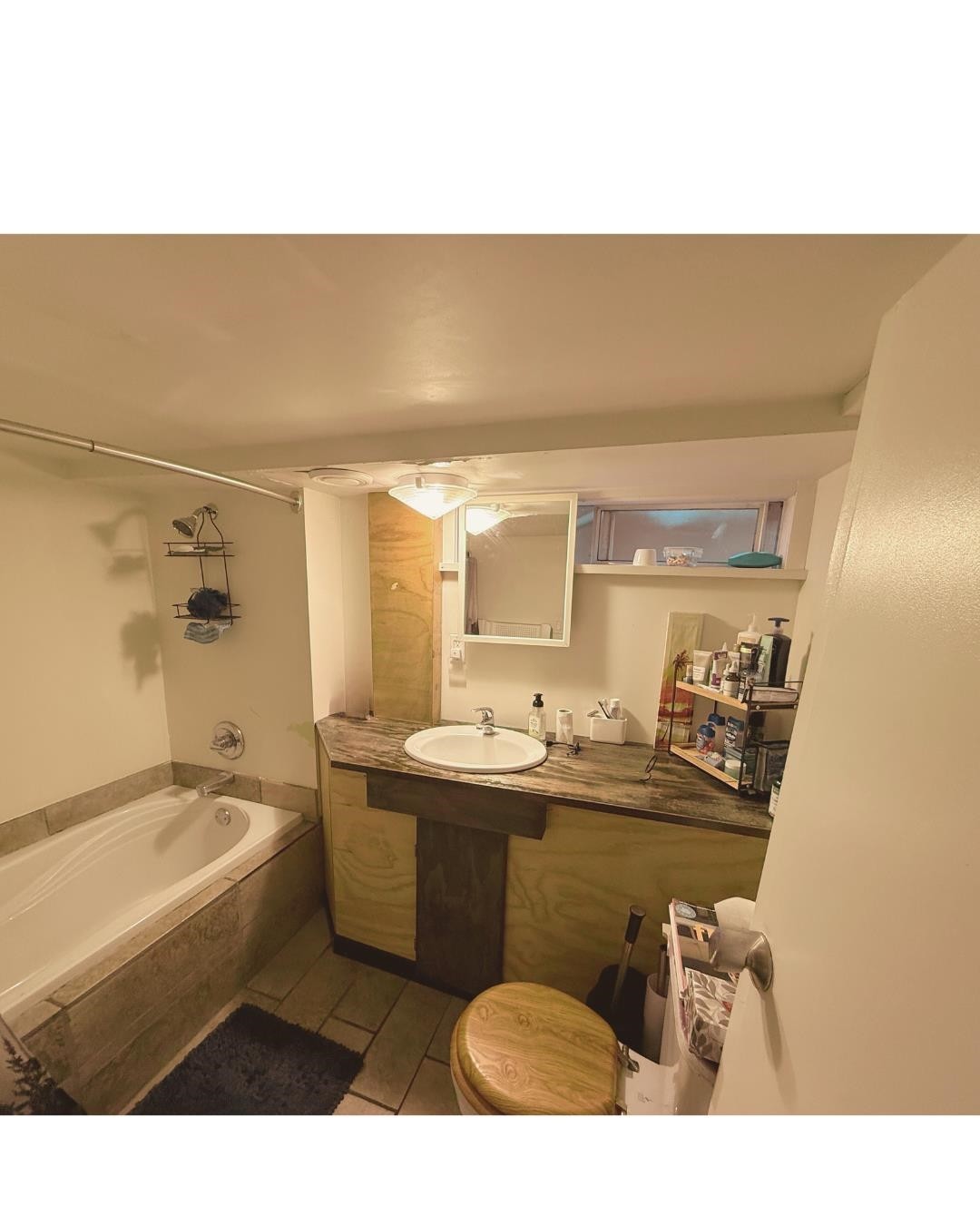 3813 15Th Avenue W, Vancouver, BC