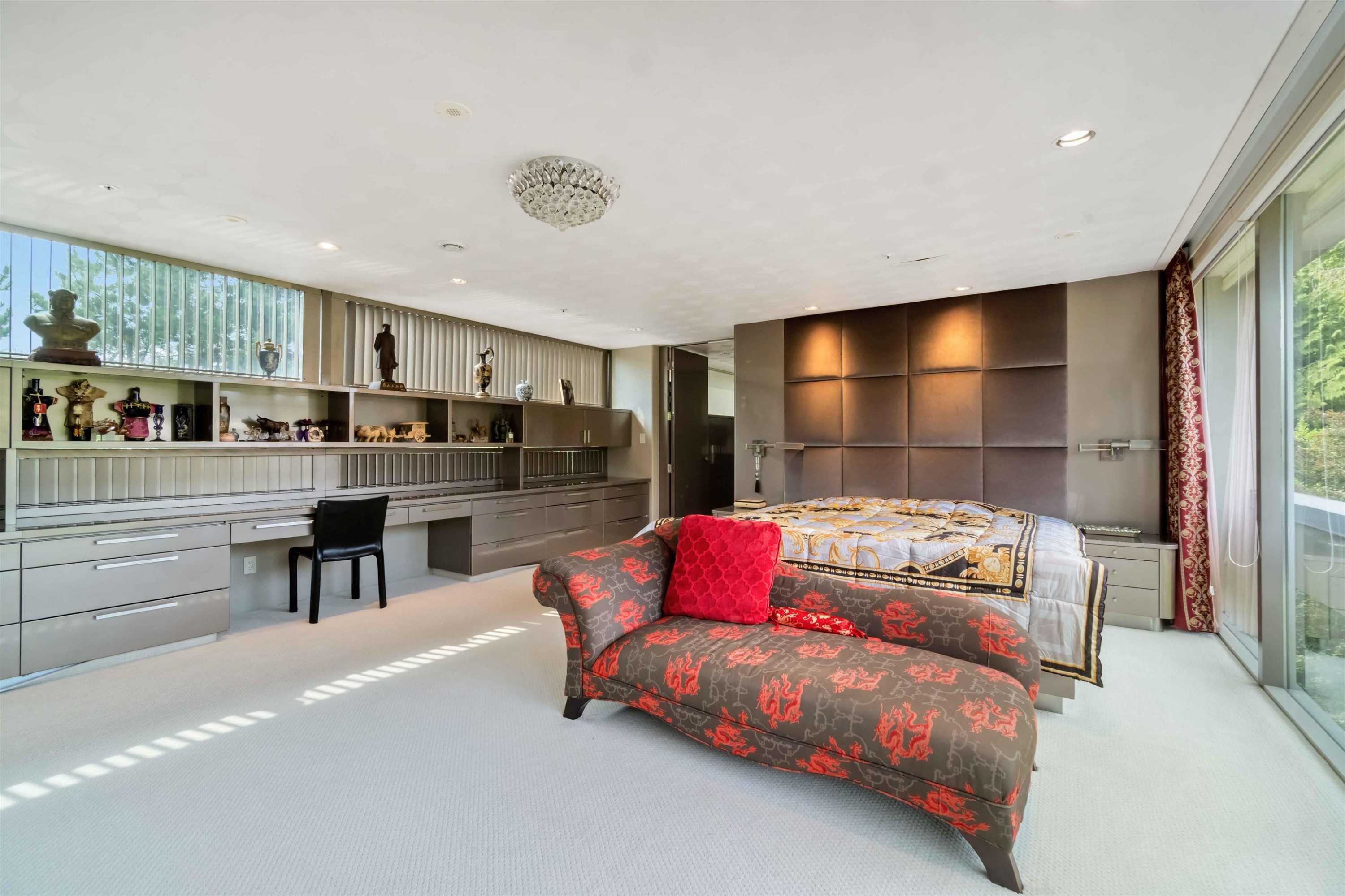 1919 57Th Avenue W, Vancouver, BC