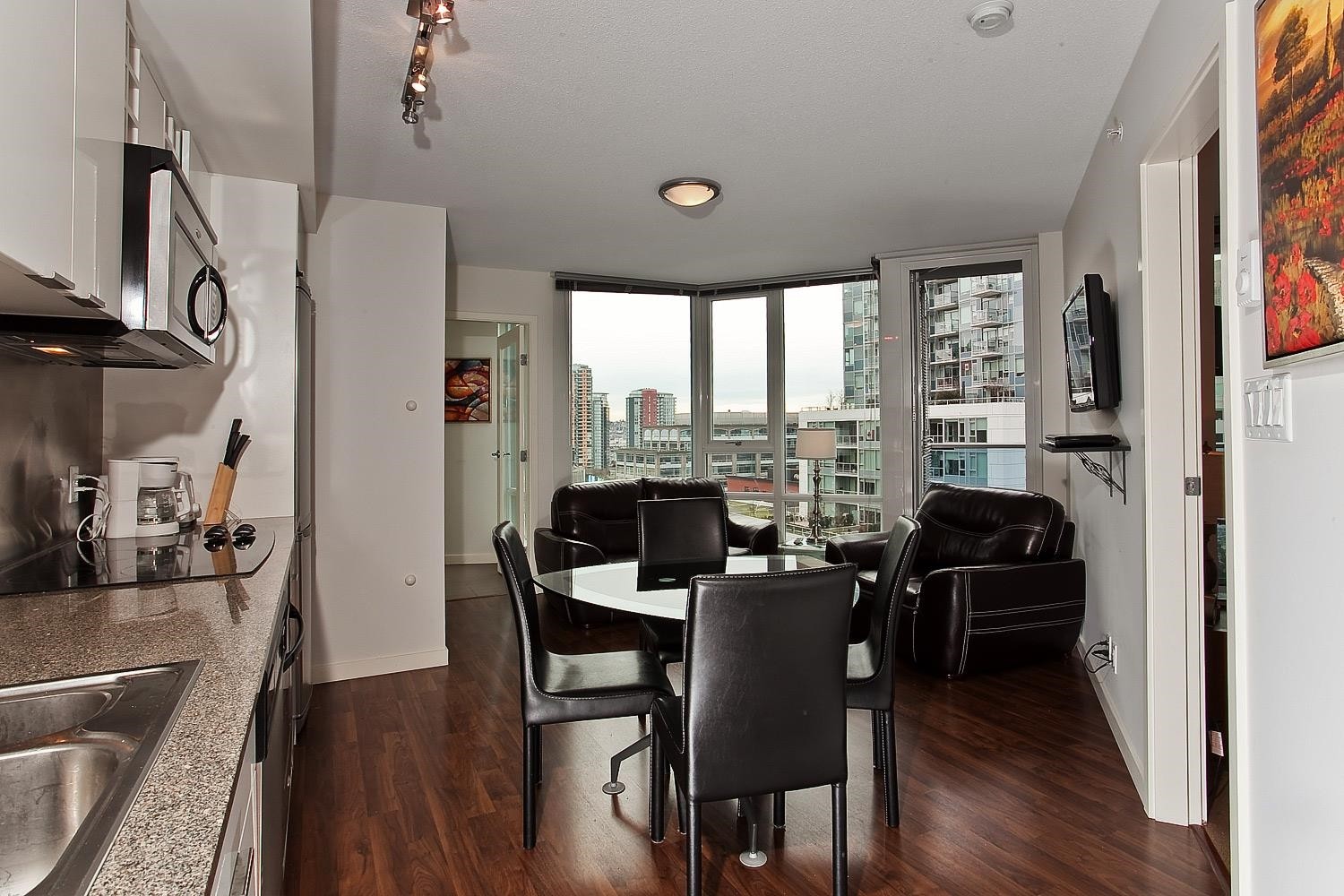 1506-788 Hamilton Street, Vancouver, BC