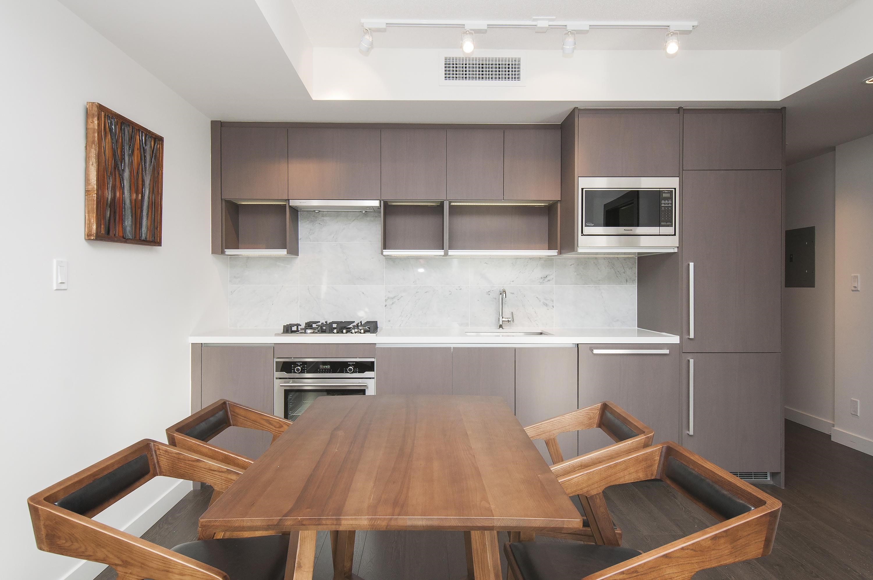 1026-68 Smithe Street, Vancouver, BC