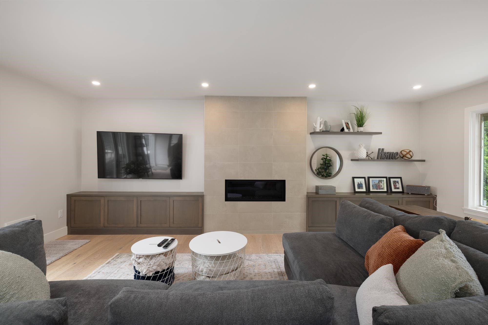 2678 Ailsa Crescent, North Vancouver, BC