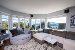 565 Wildwood Crescent Gibsons, BC V0N 1V9