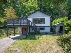 642 Gower Point Road Gibsons, BC V0N 1V8