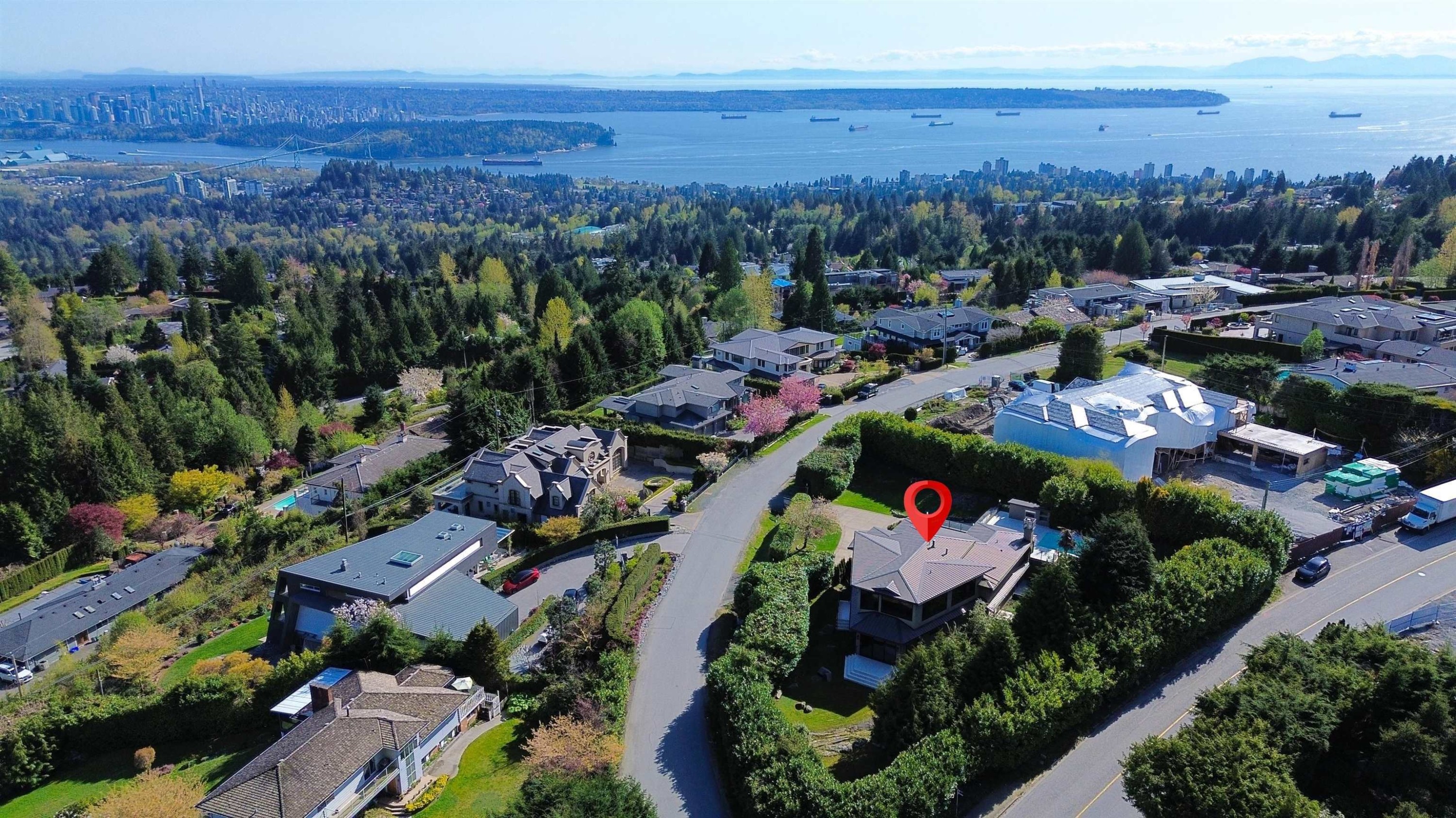 1109 Hillside Road, West Vancouver, BC