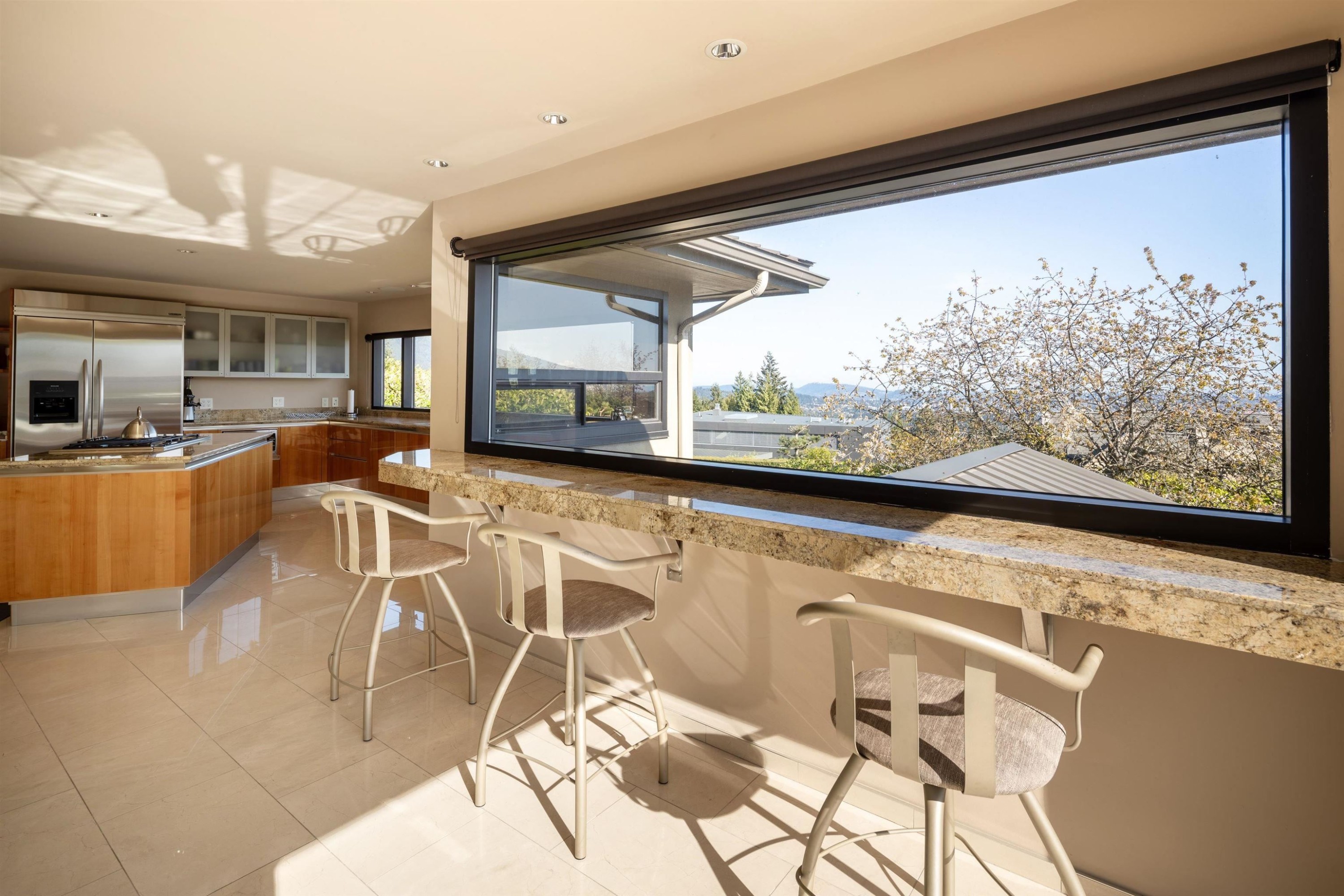 1109 Hillside Road, West Vancouver, BC