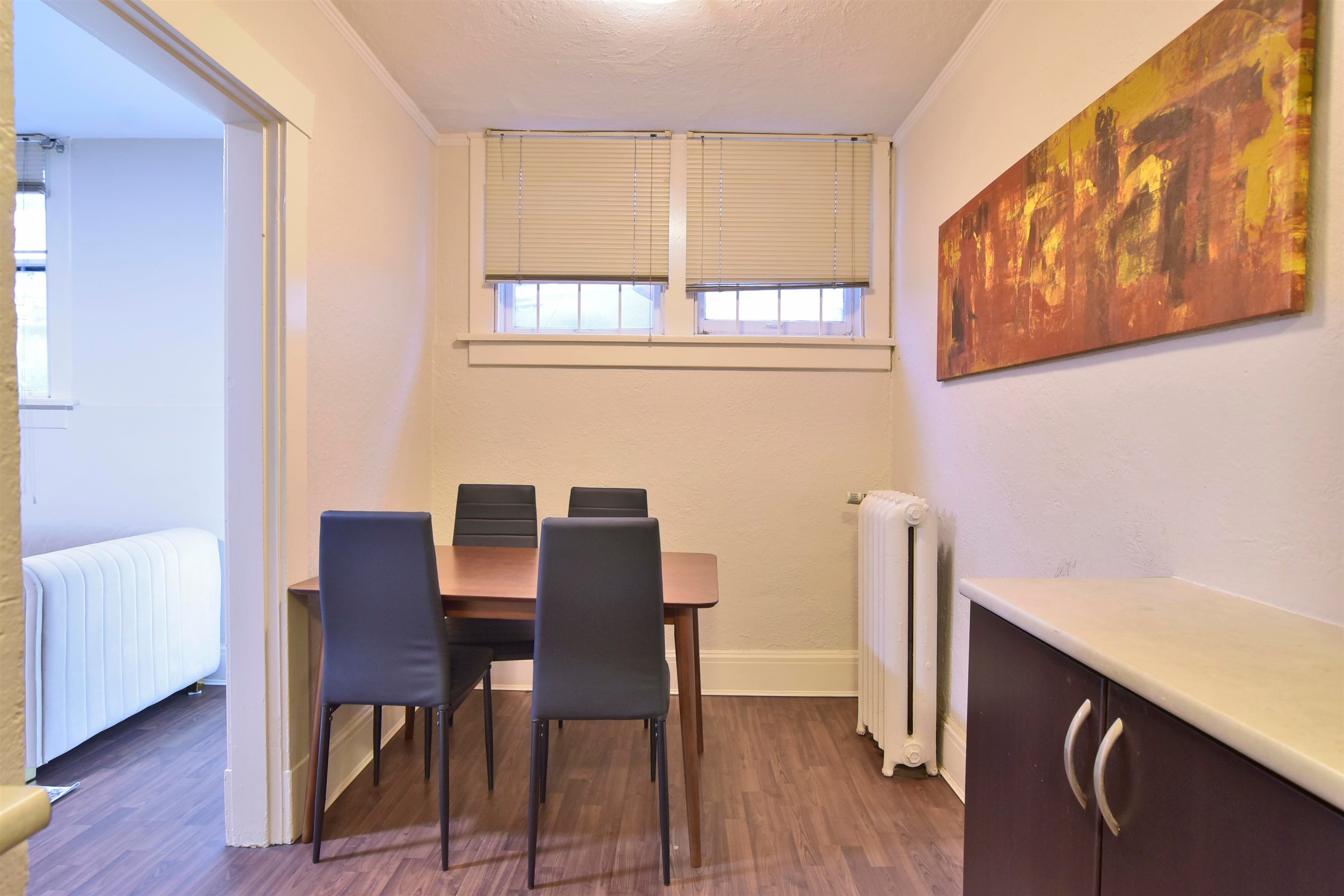 18-935 Jervis Street, Vancouver, BC