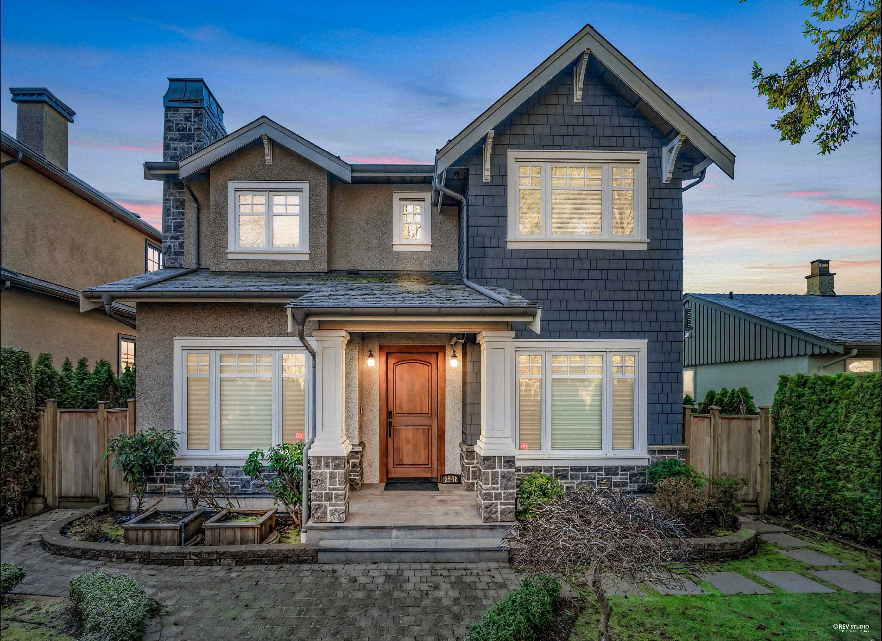 3946 30Th Avenue W, Vancouver, BC