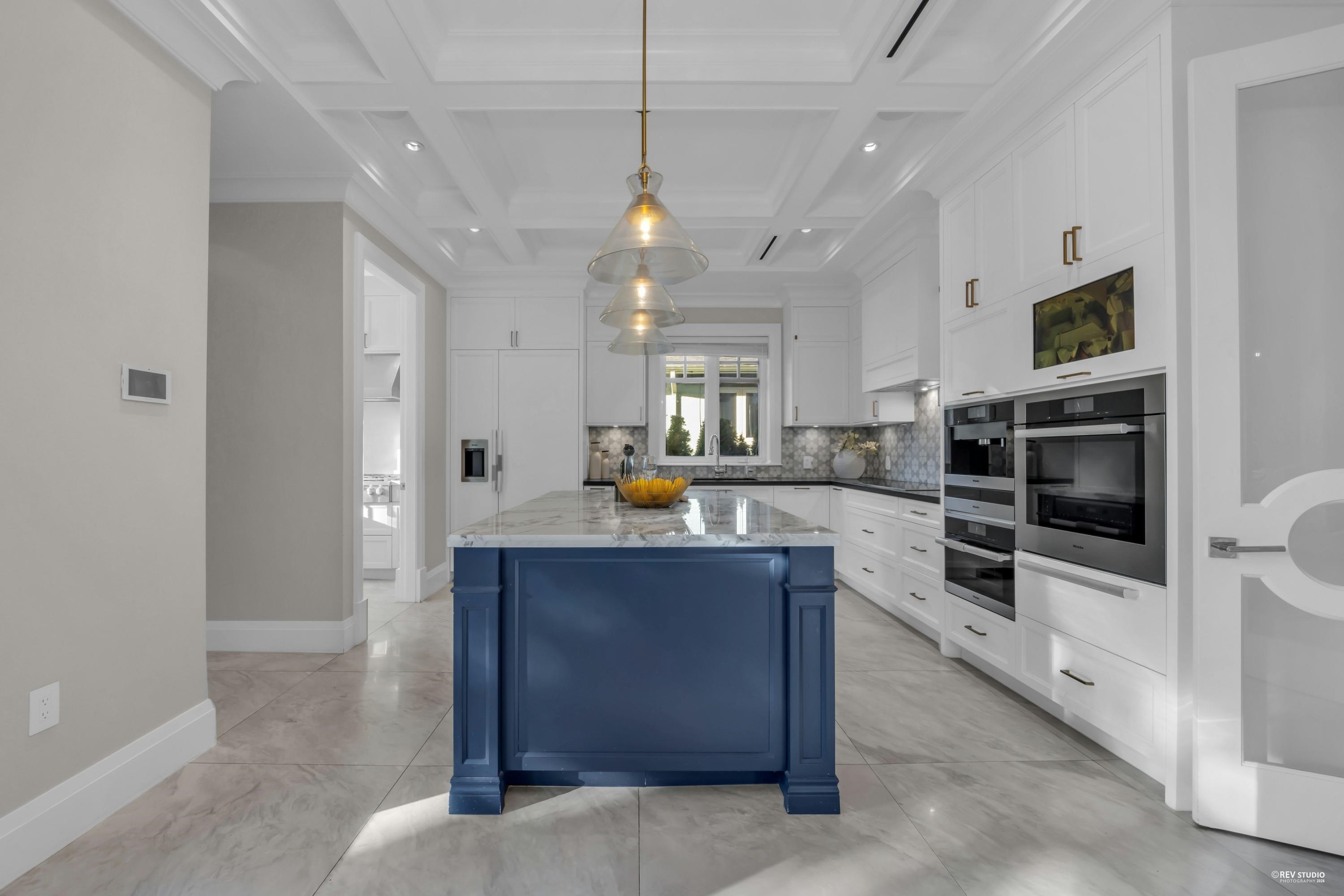 3946 30Th Avenue W, Vancouver, BC