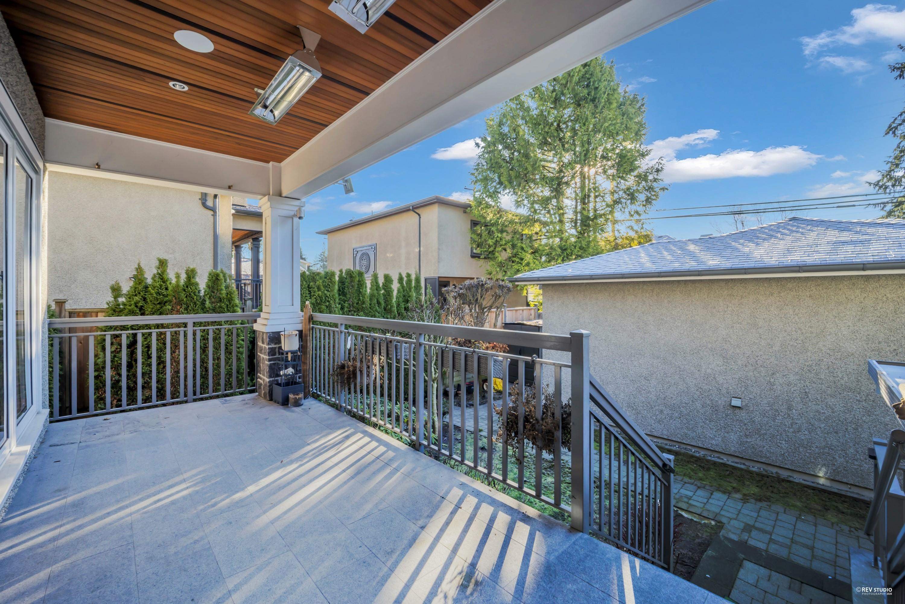 3946 30Th Avenue W, Vancouver, BC