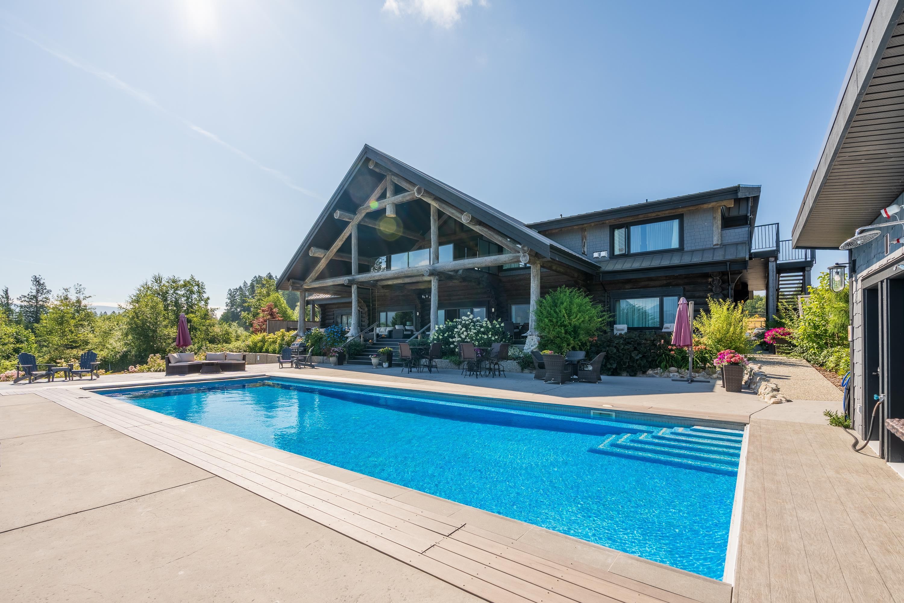 6316 Crowston Road, Sechelt, BC