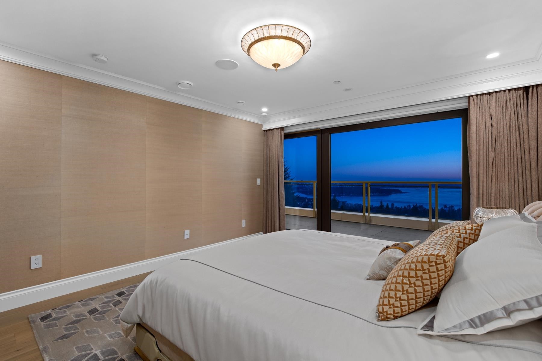 1337 Camridge Road, West Vancouver, BC