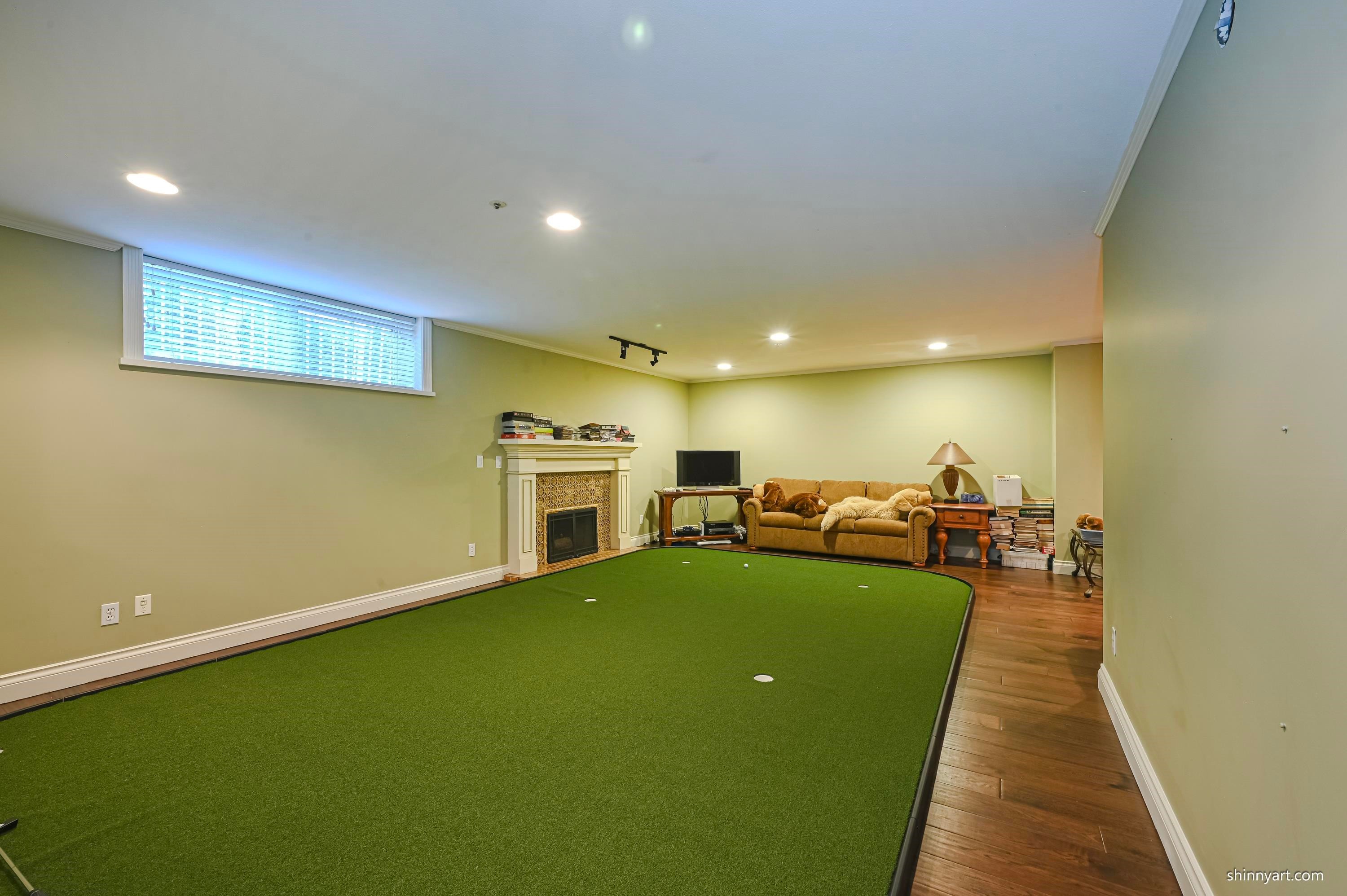 1368 Minto Crescent, Vancouver, BC