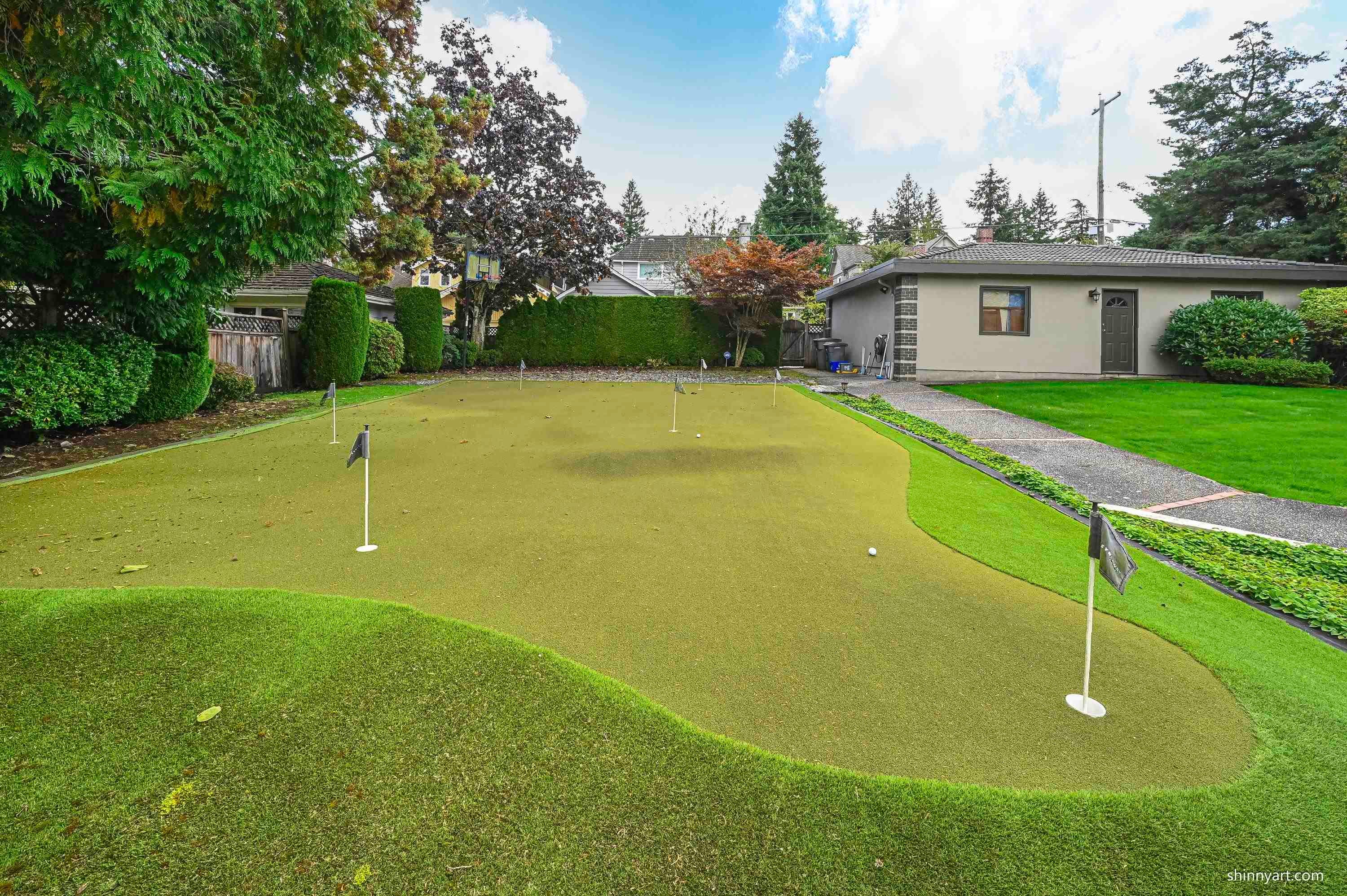 1368 Minto Crescent, Vancouver, BC