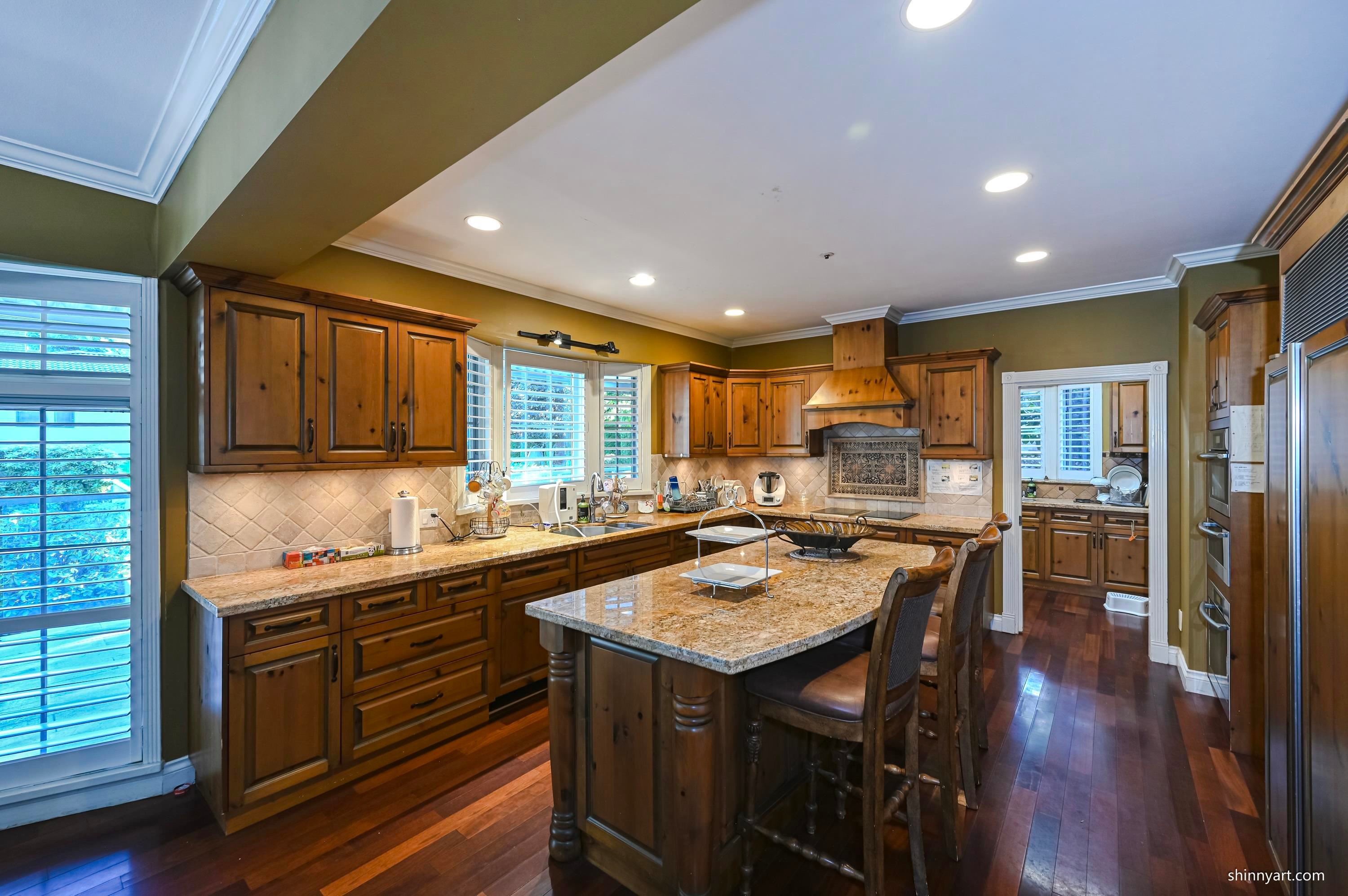 1368 Minto Crescent, Vancouver, BC