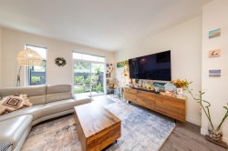 140-3565 Baycrest Avenue  Coquitlam, BC V3B 2W7