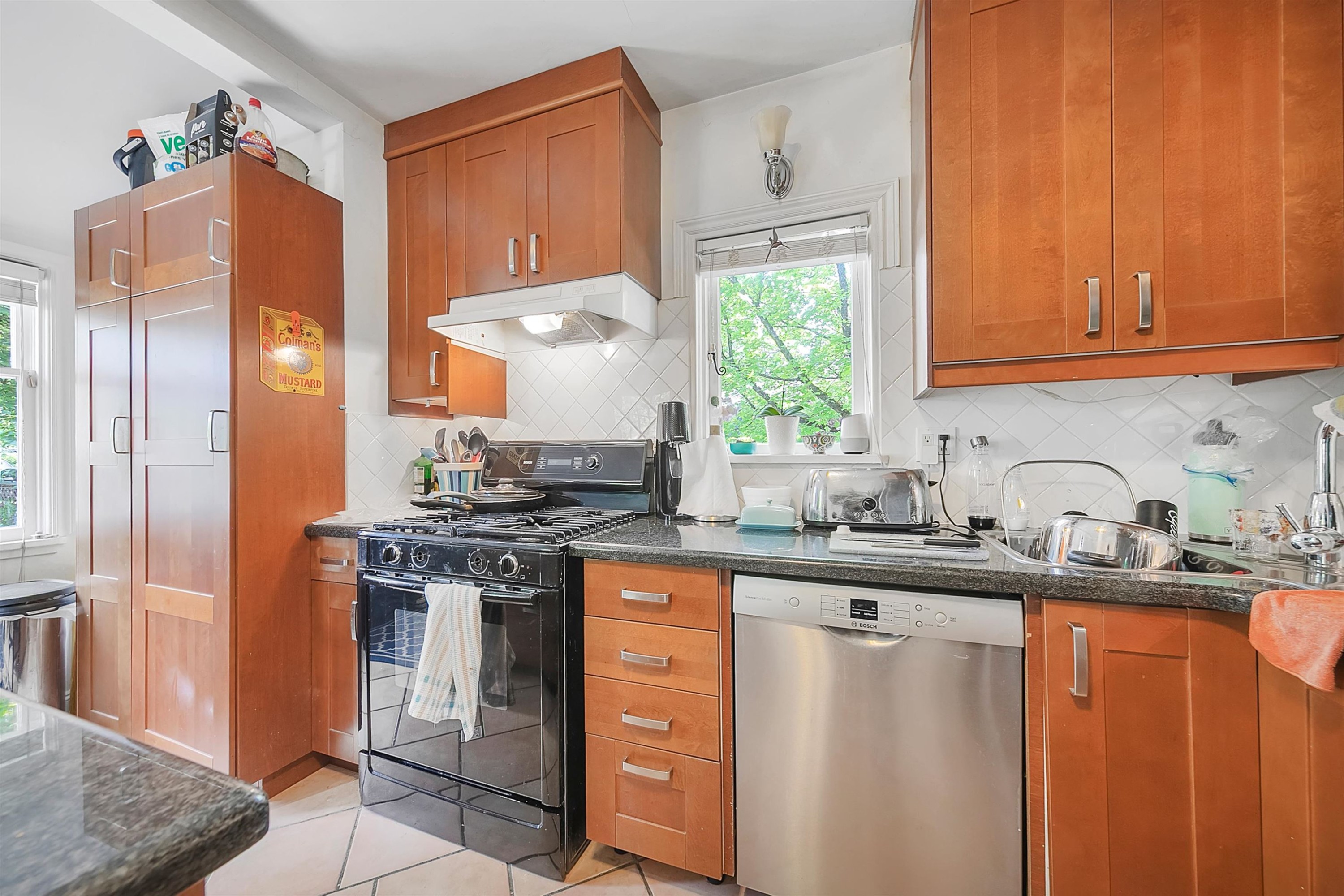 2903 42Nd Avenue W, Vancouver, BC