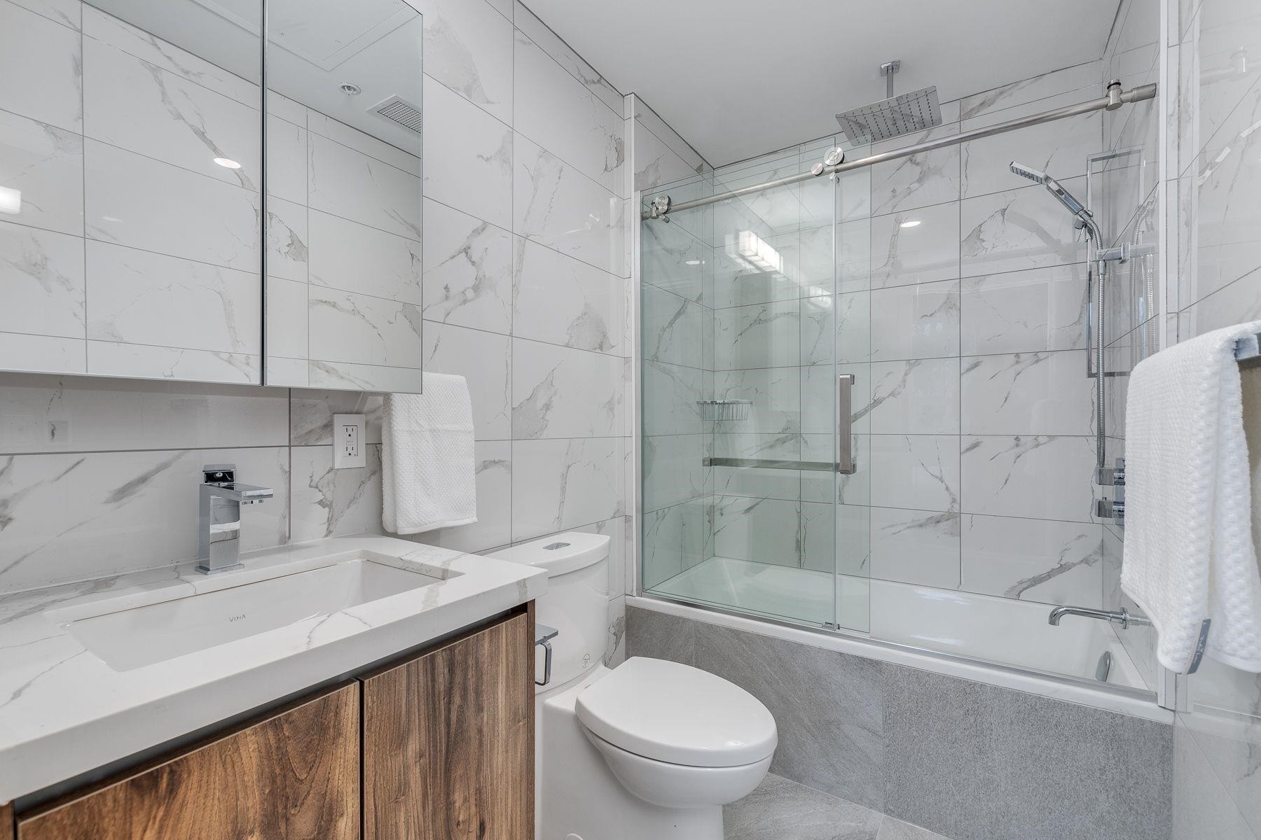 405-1170 Barclay Street, Vancouver, BC