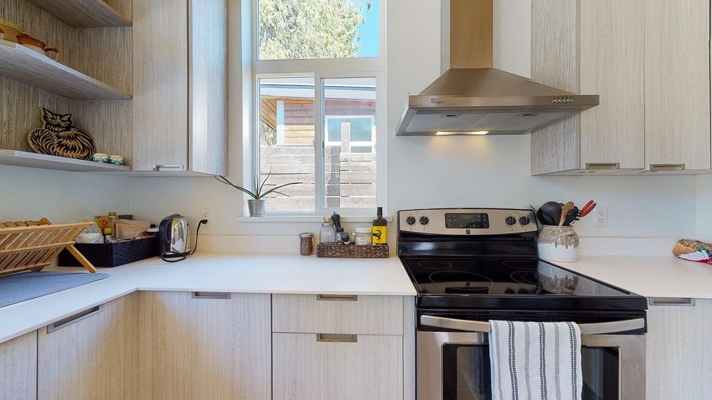 890 Trower Lane, Gibsons, BC