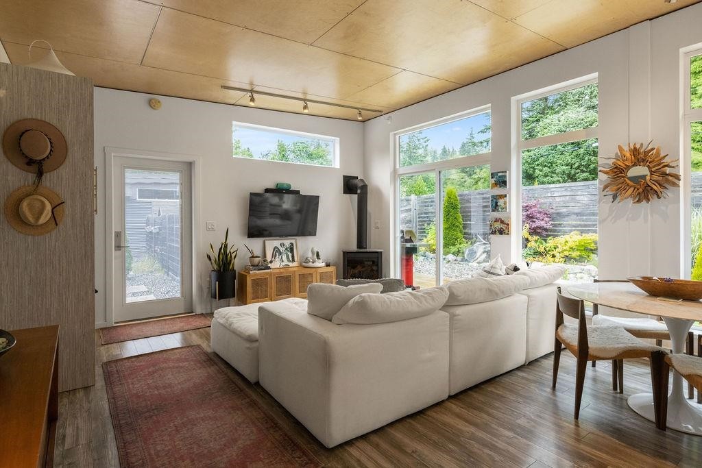 890 Trower Lane, Gibsons, BC