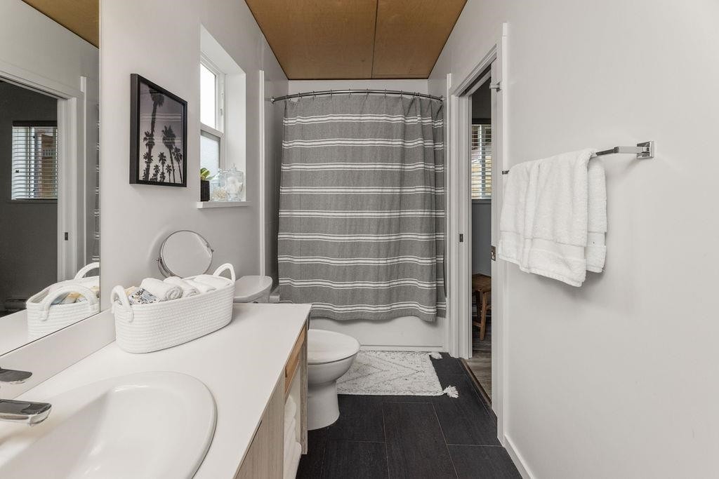 890 Trower Lane, Gibsons, BC